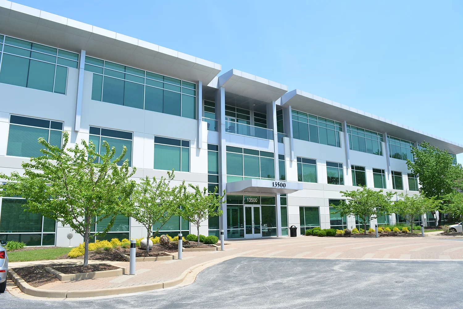 Riverport Commons IV — Lease in Maryland Heights, MO, photo 1 of 8