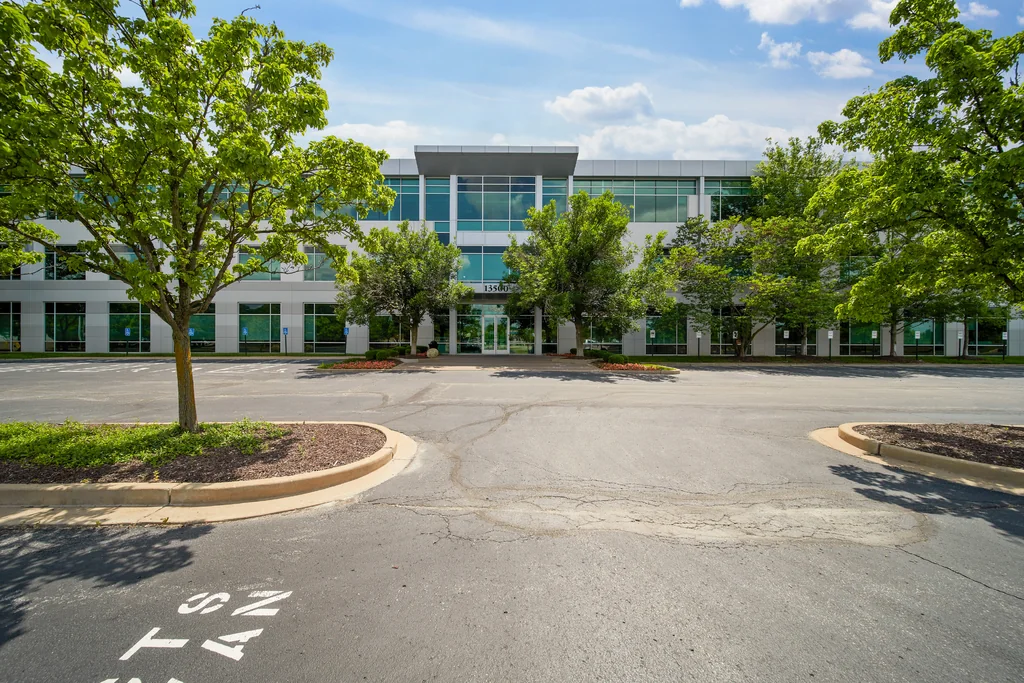 Riverport Commons IV — Lease in Maryland Heights, MO, photo 3 of 8