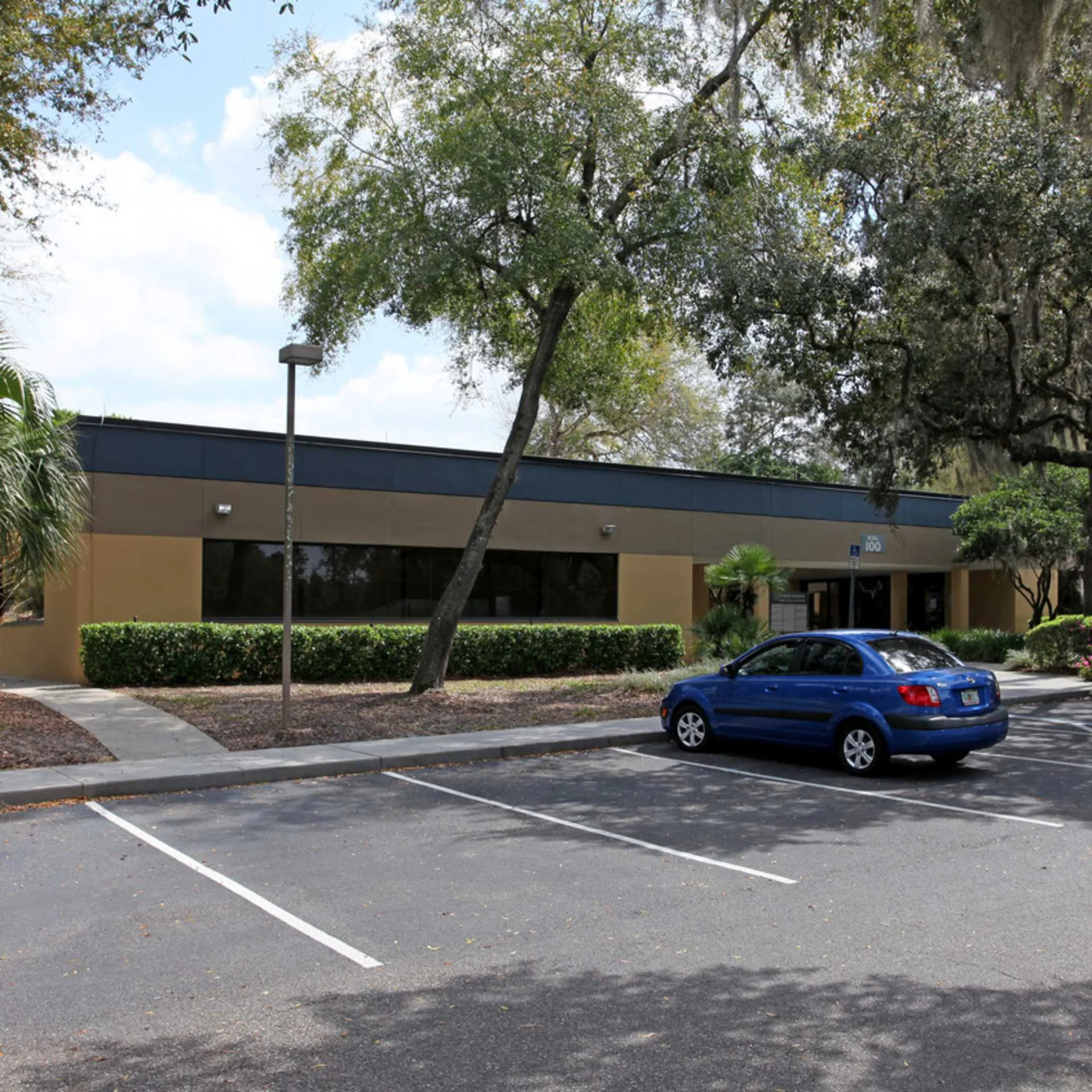 Oviedo Medical Plaza — Lease in Oviedo, FL, photo 1 of 1