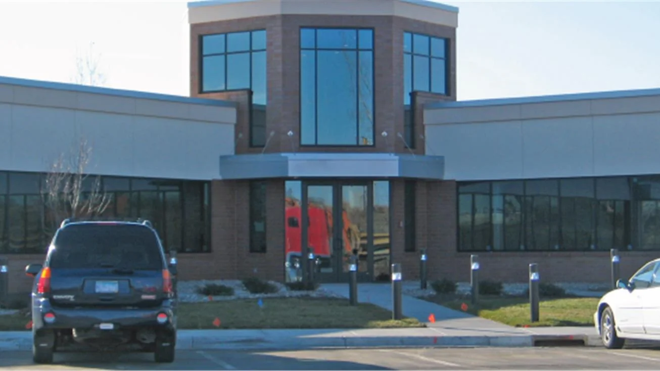 9655 Schmidt Lake Rd — Lease in Plymouth, MN, photo 1 of 4