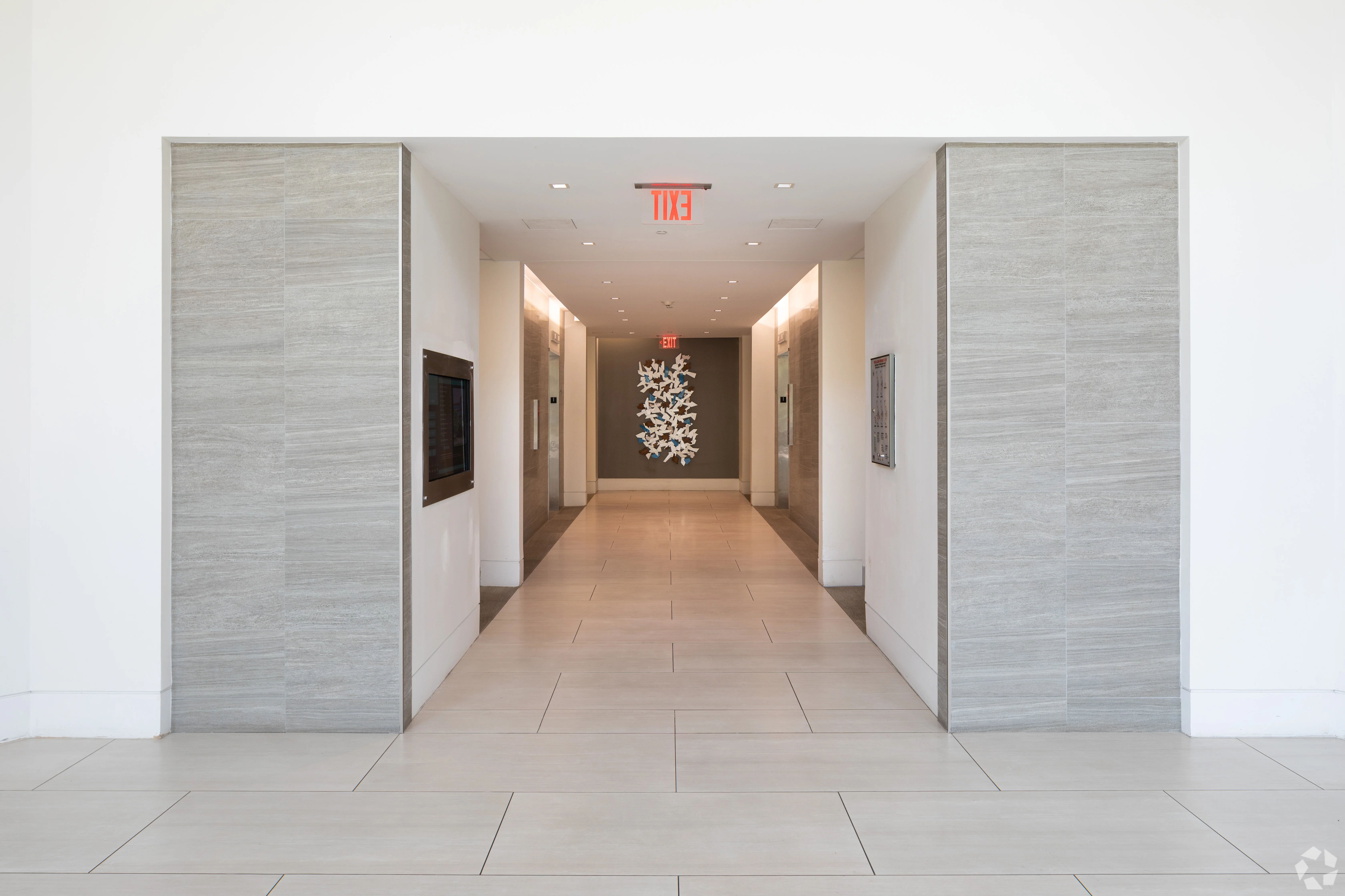 Woodlands Park 3 — Lease in Linthicum Heights, MD, photo 4 of 8