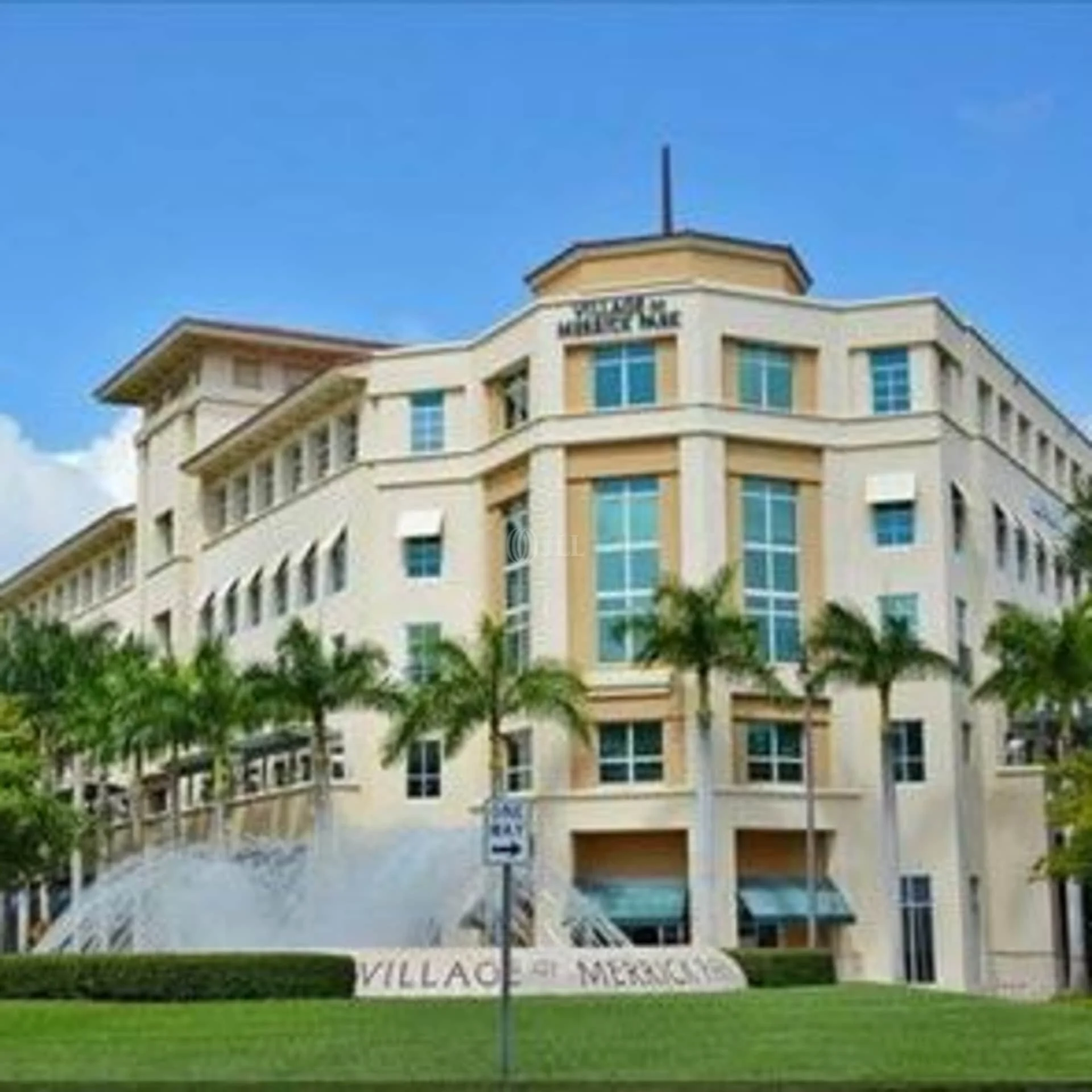The Village Of Merrick Park — Lease in Coral Gables, FL, photo 3 of 4
