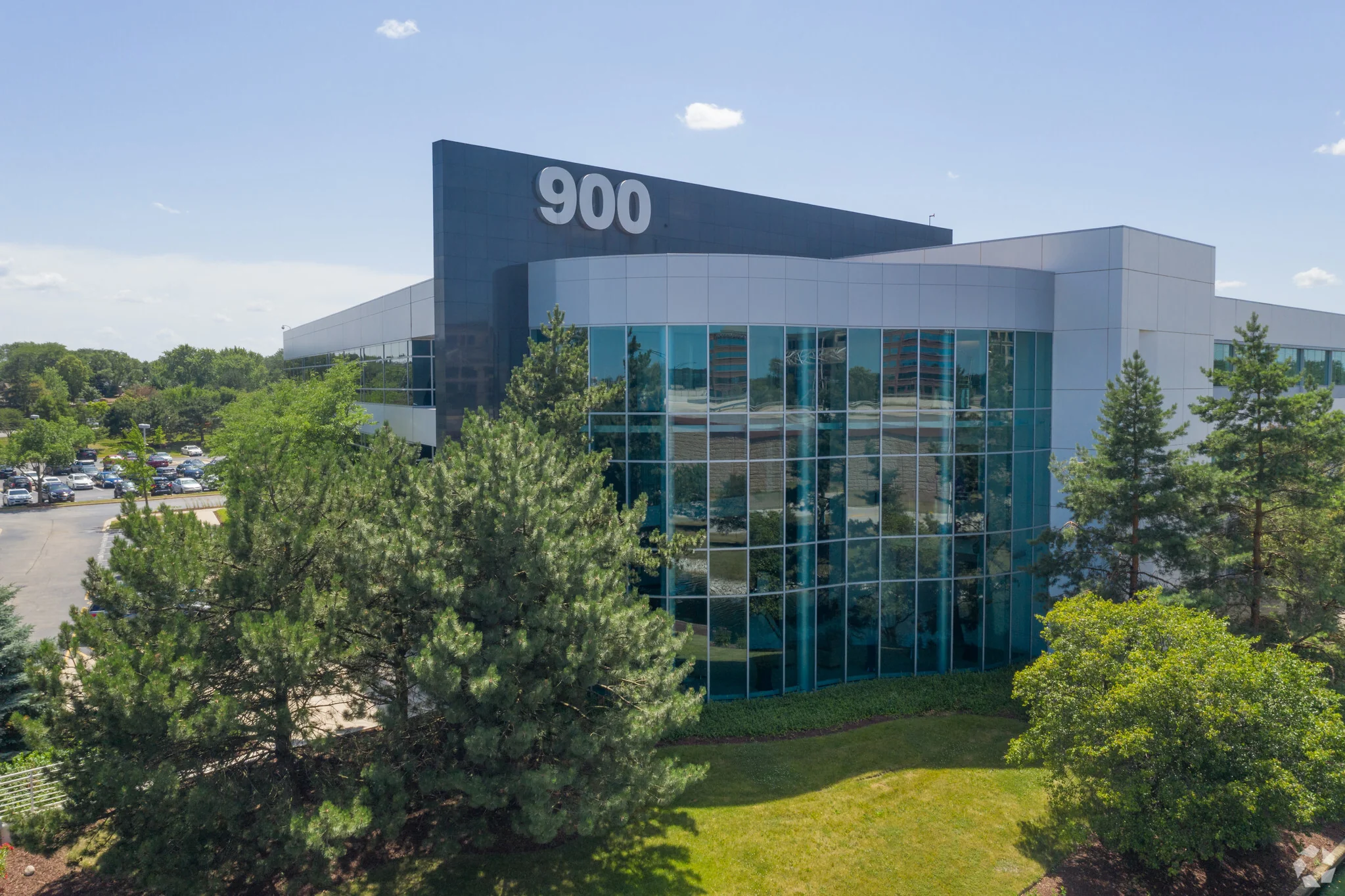 900 North Arlington Heights