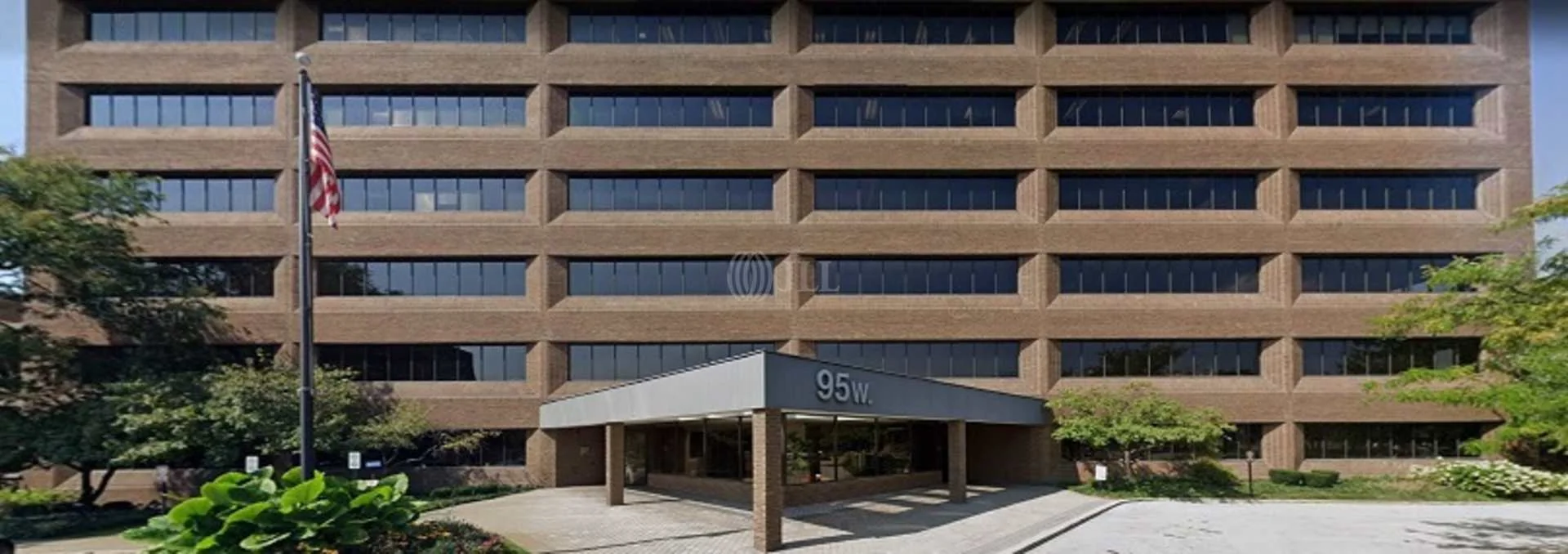 95 West Algonquin — Lease in Arlington Heights, IL, photo 6 of 8