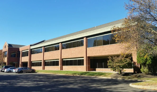 Bldg 15 — Lease in Horsham, PA, photo 2 of 8