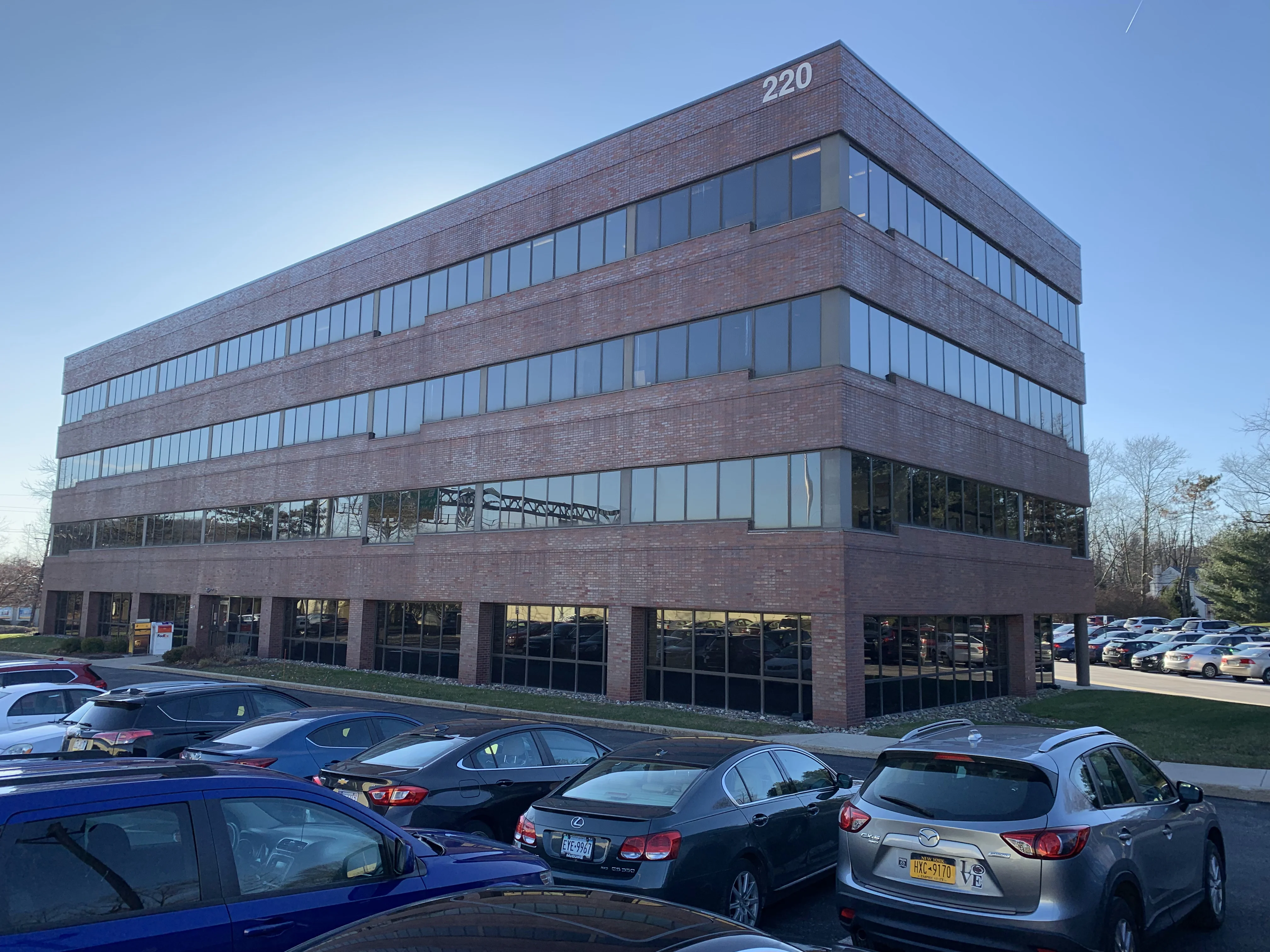 220 Commerce Dr — Lease in Fort Washington, PA, photo 1 of 5