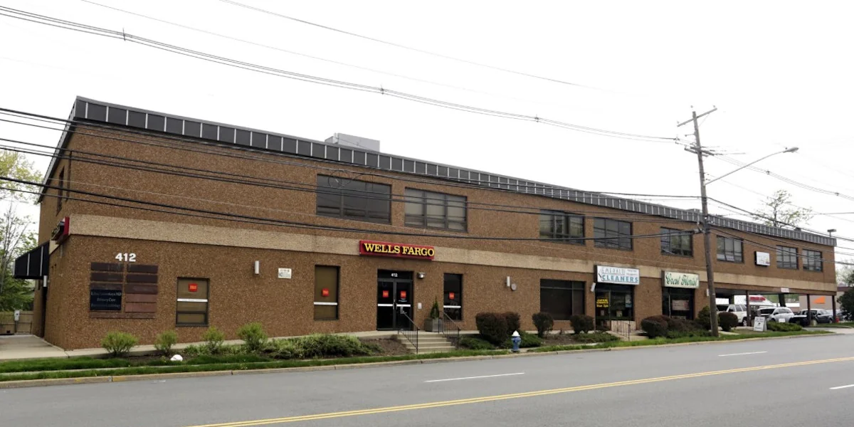 412-416 Pleasant Valley Way — Lease in West Orange, NJ, photo 4 of 4