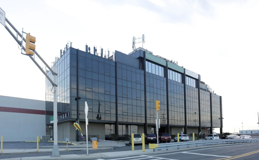 Portside Business Center — Lease in Elizabeth, NJ, photo 1 of 4