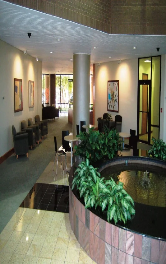 524 E Lamar Office Centre — Lease in Arlington, TX, photo 2 of 8