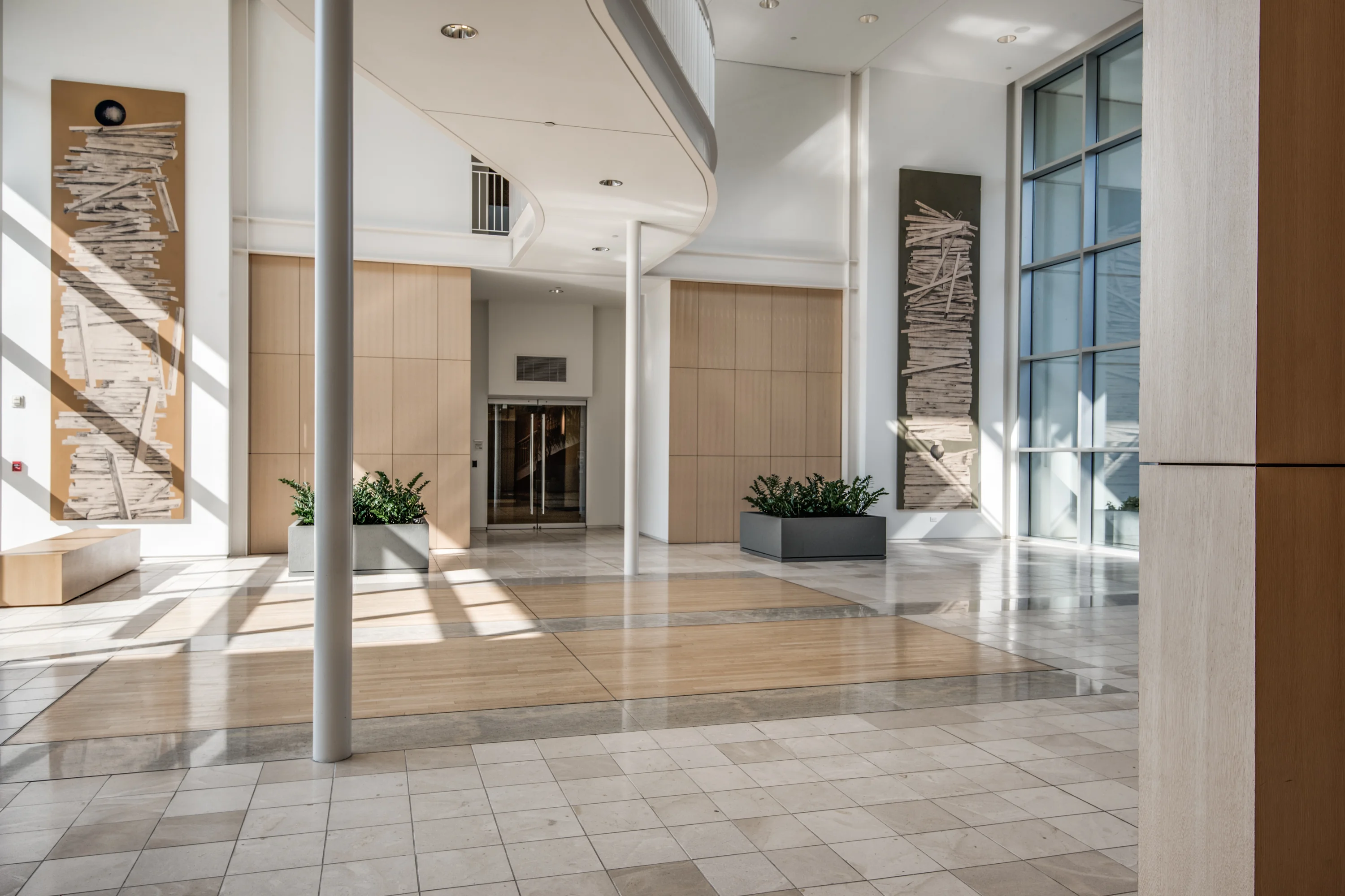 4100 International — Lease in Carrollton, TX, photo 5 of 8