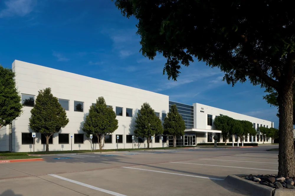 4100 Midway — Lease in Carrollton, TX, photo 1 of 8