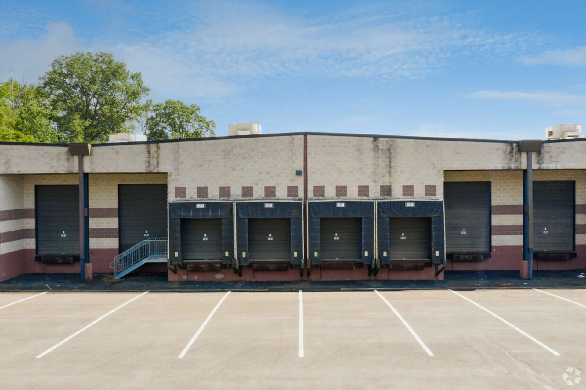 Gateway Business Center — Lease in Hamilton Township, NJ, photo 5 of 6