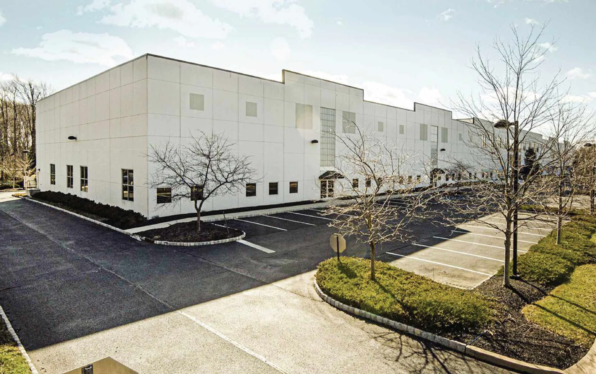 Gateway 195 Centre — Lease in Trenton, NJ, photo 1 of 8