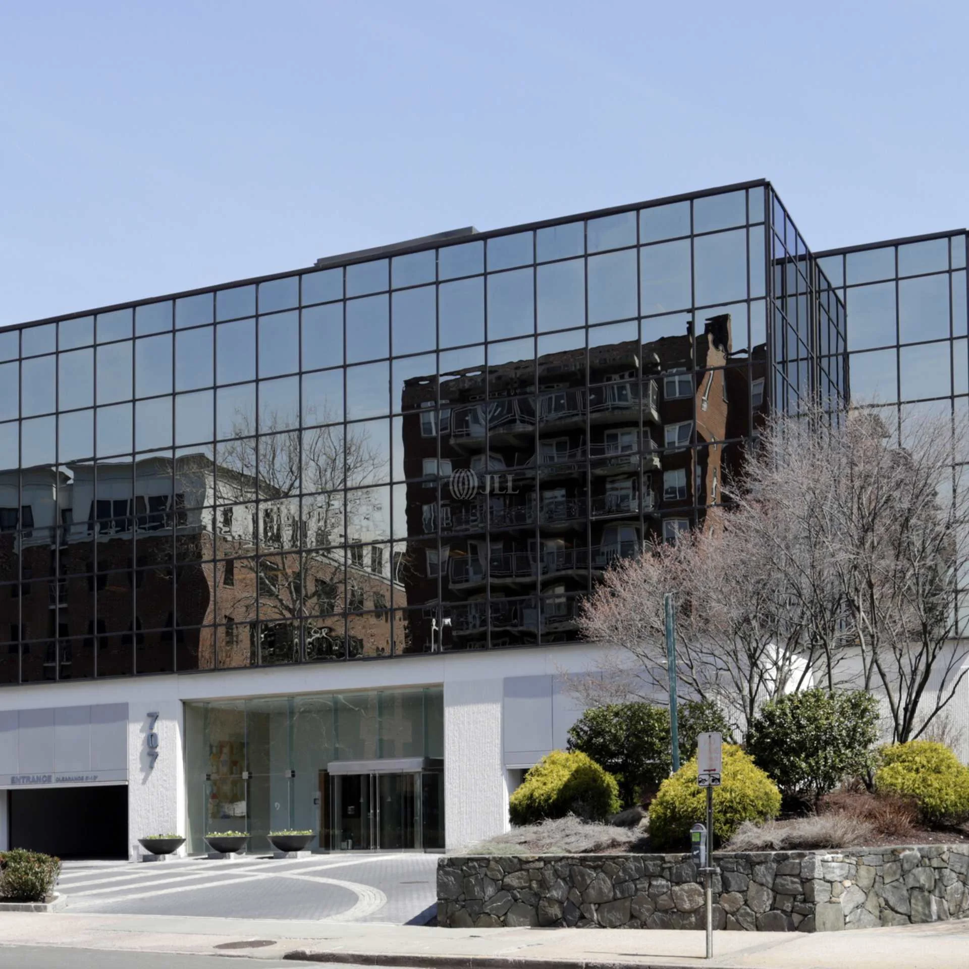 Cendant Building — Lease in Stamford, CT, photo 3 of 4