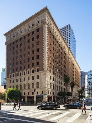 818 West 7th