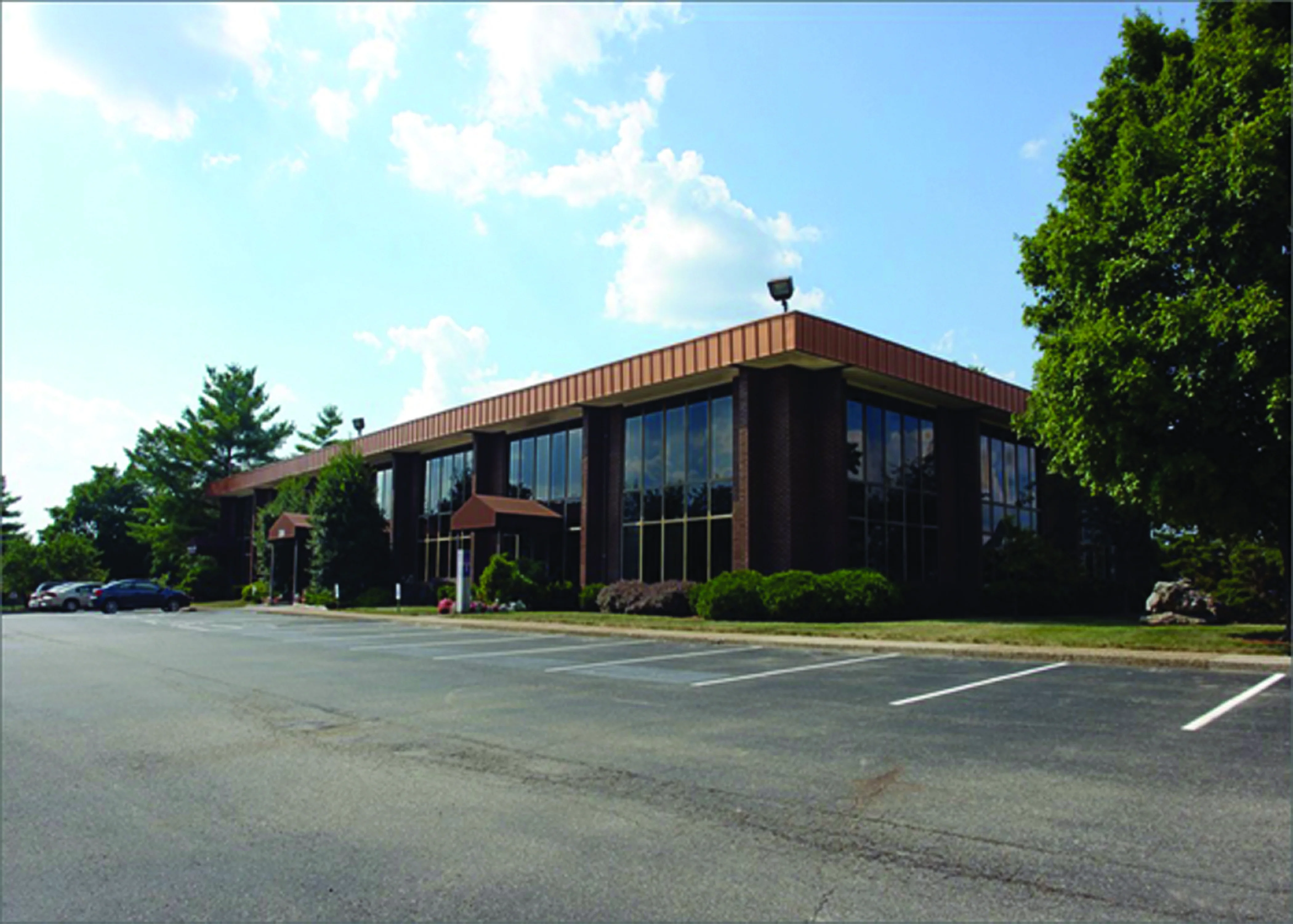304 Whittington Pkwy — Sale in Louisville, KY, photo 2 of 7
