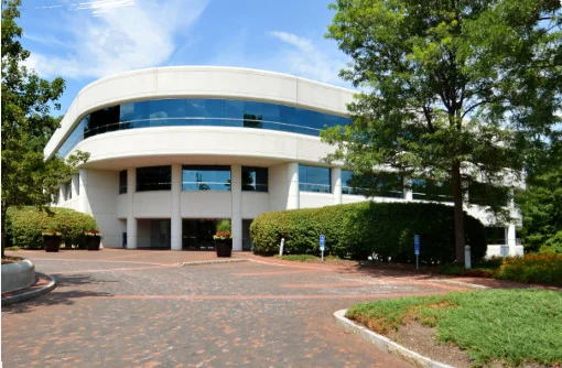100 Northfield Drive — Lease in Windsor, CT, photo 1 of 8