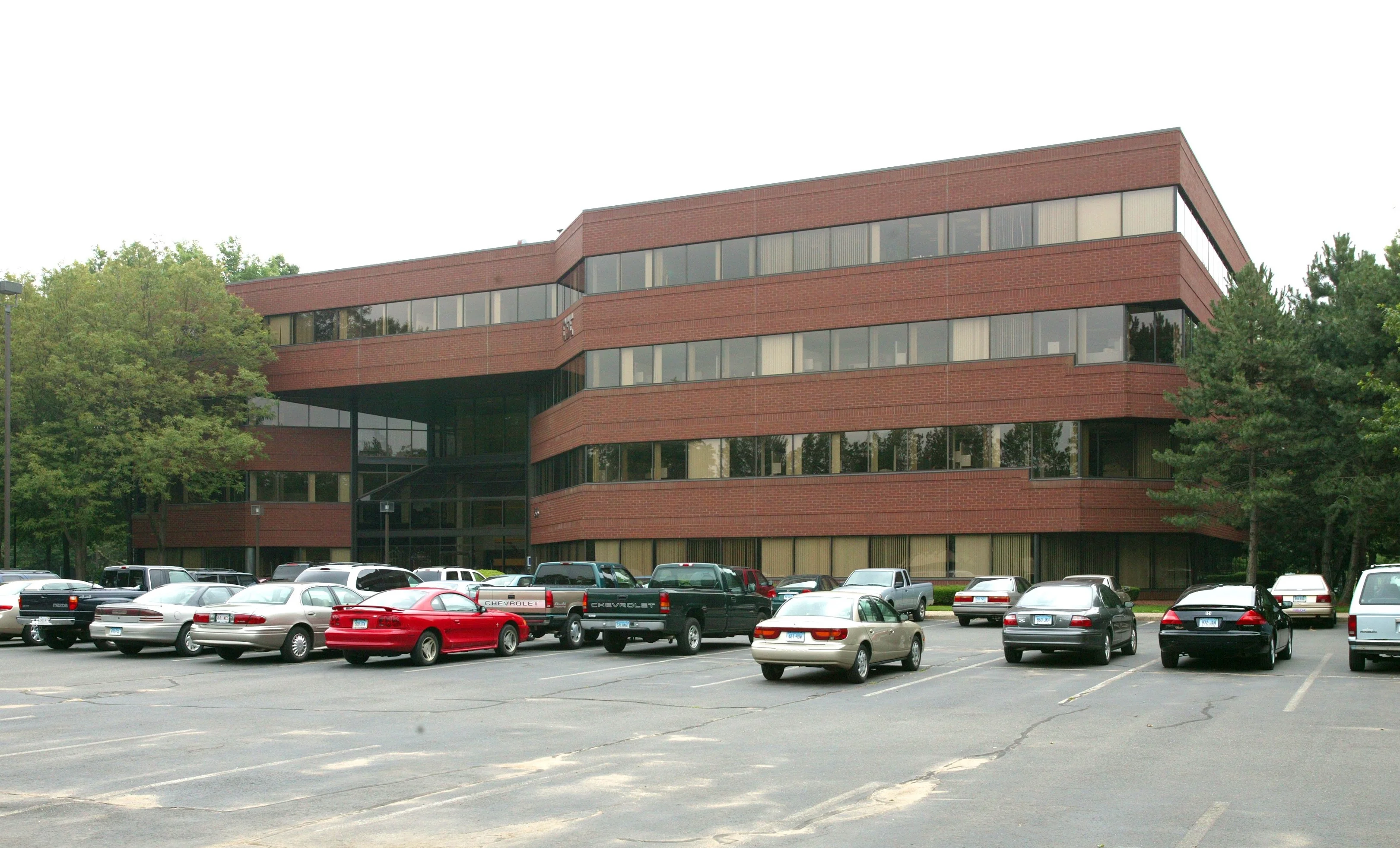 55 Hartland Street — Lease in East Hartford, CT, photo 2 of 8
