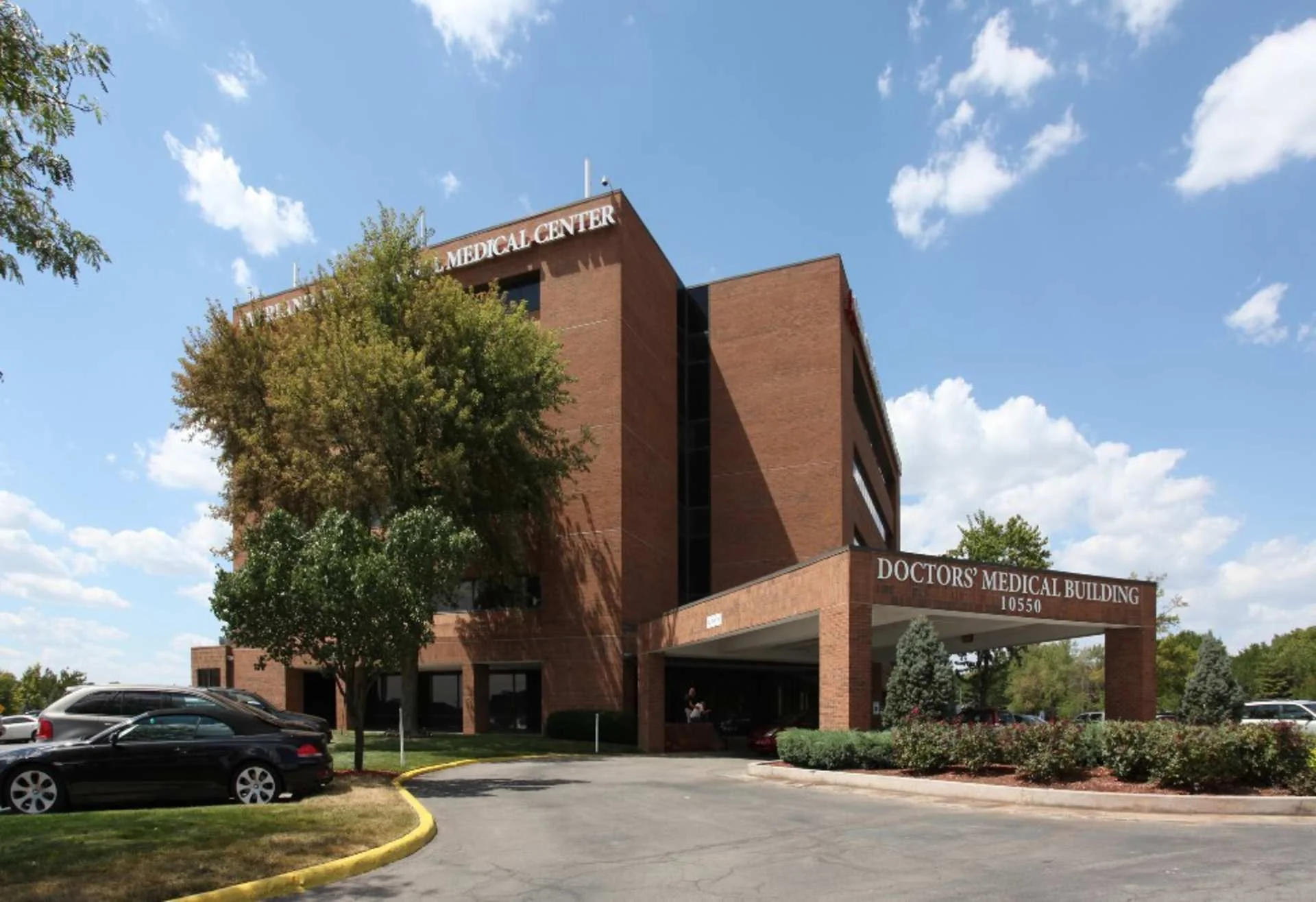The Doctor's Building — Lease in Lenexa, KS, photo 1 of 5