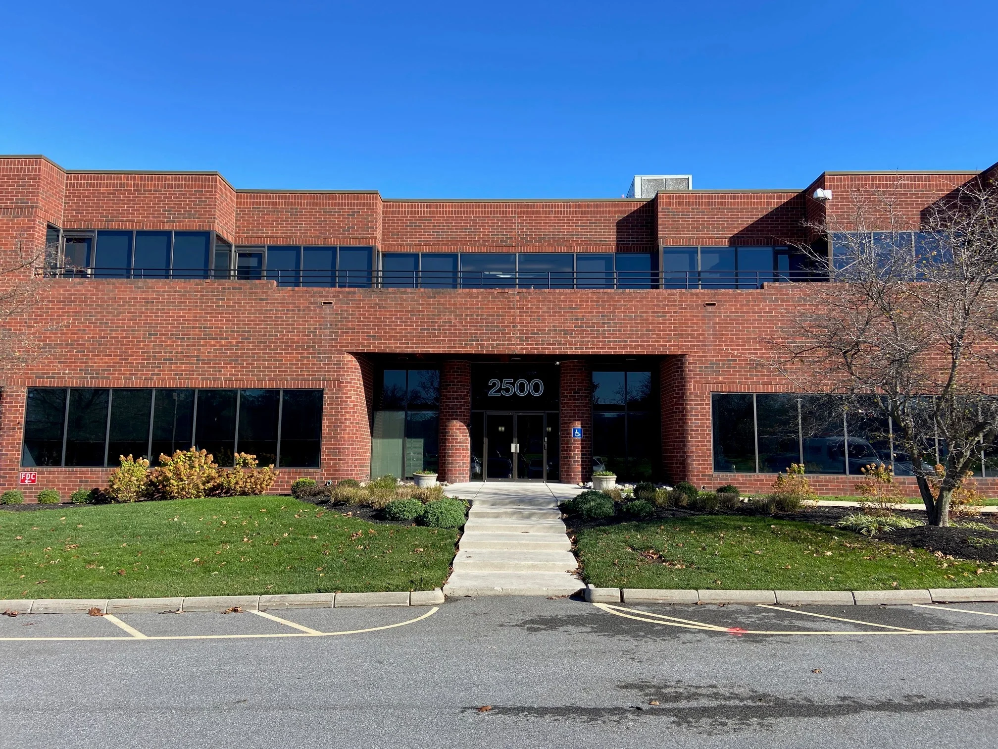 Building I — Lease in Norristown, PA, photo 2 of 8
