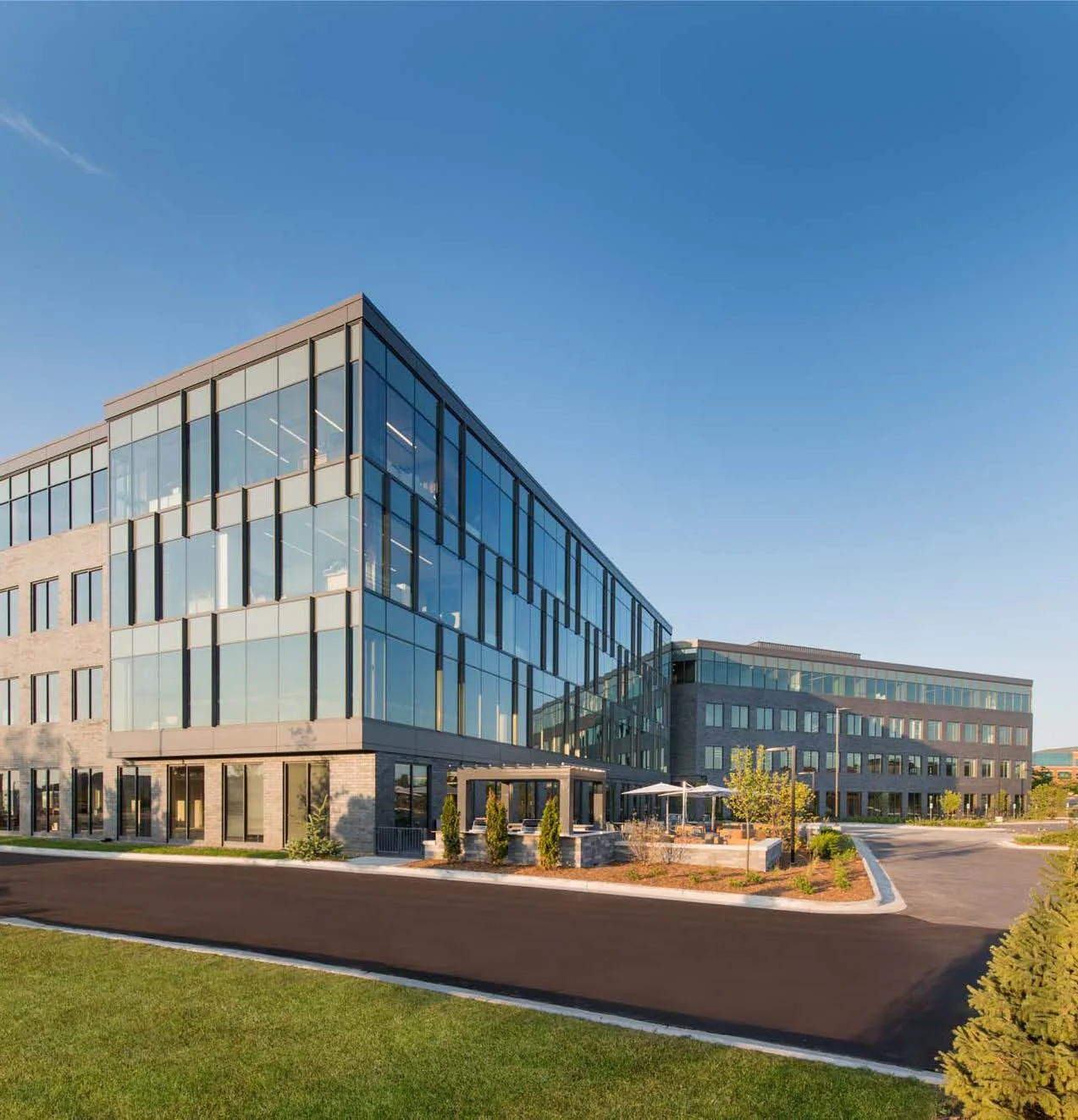 Meadowland Research & Technology Center — Lease in Wauwatosa, WI, photo 1 of 4