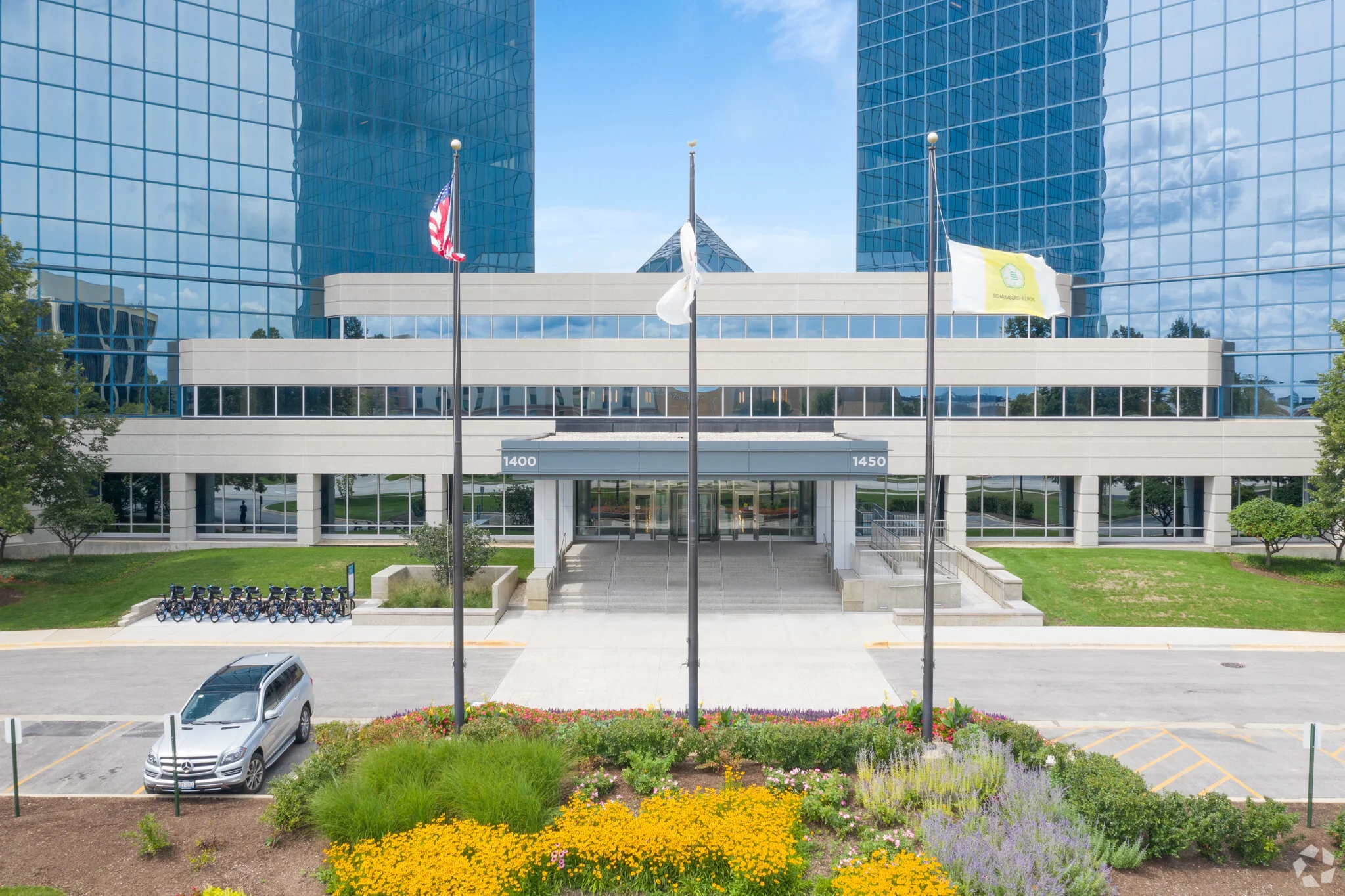 Schaumburg Towers II — Lease in Schaumburg, IL, photo 4 of 8