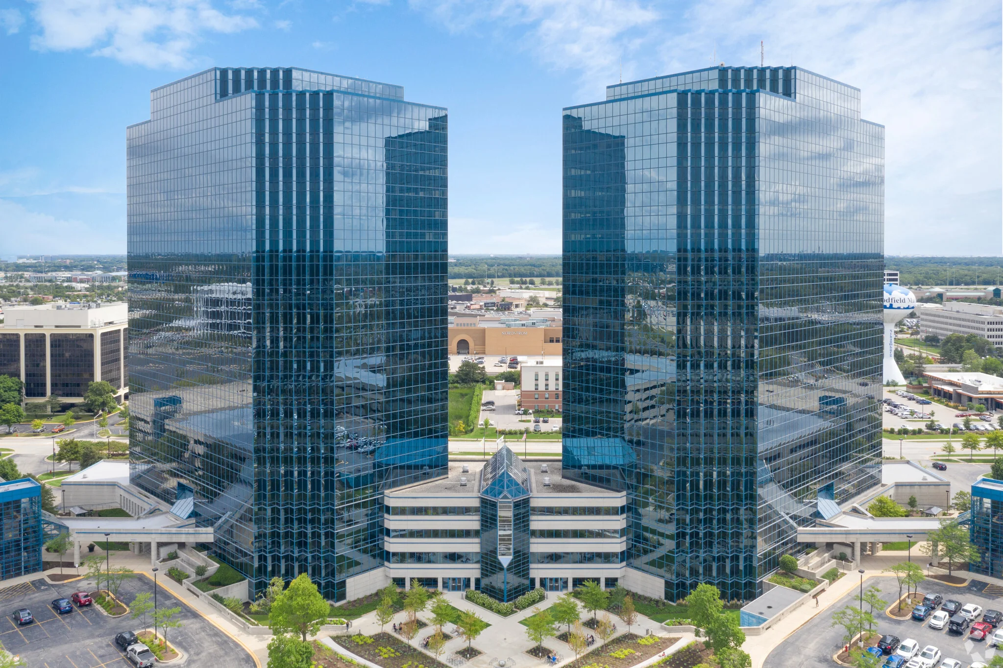 Schaumburg Towers II — Lease in Schaumburg, IL, photo 5 of 8