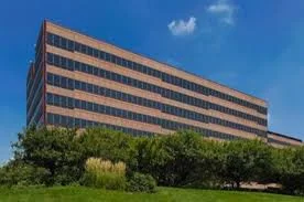 O'Hare International Center I — Lease in Rosemont, IL, photo 1 of 4