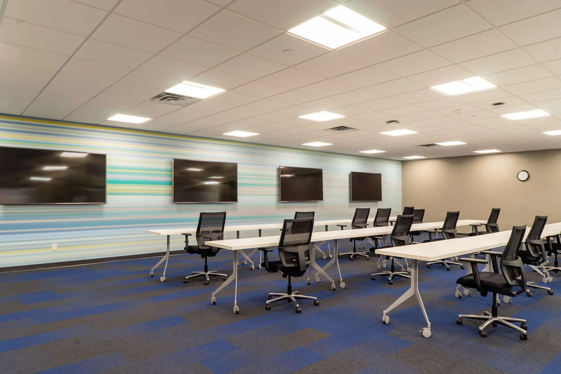 Whitewater Office Center II — Lease in Minnetonka, MN, photo 3 of 6