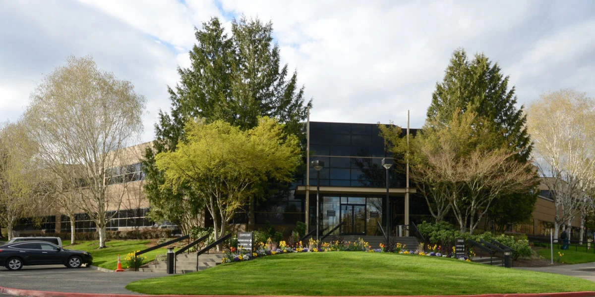 Building 12 — Lease in Beaverton, OR, photo 4 of 4