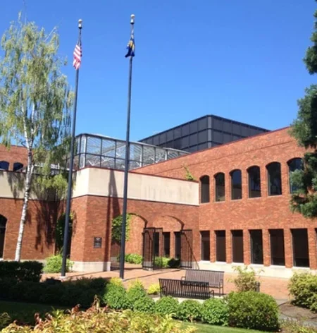 4 Lincoln Center — Lease in Tigard, OR, photo 1 of 5