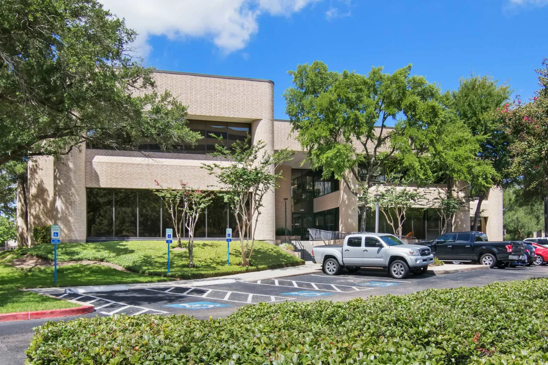 Ashford Place IV - office in Houston, TX