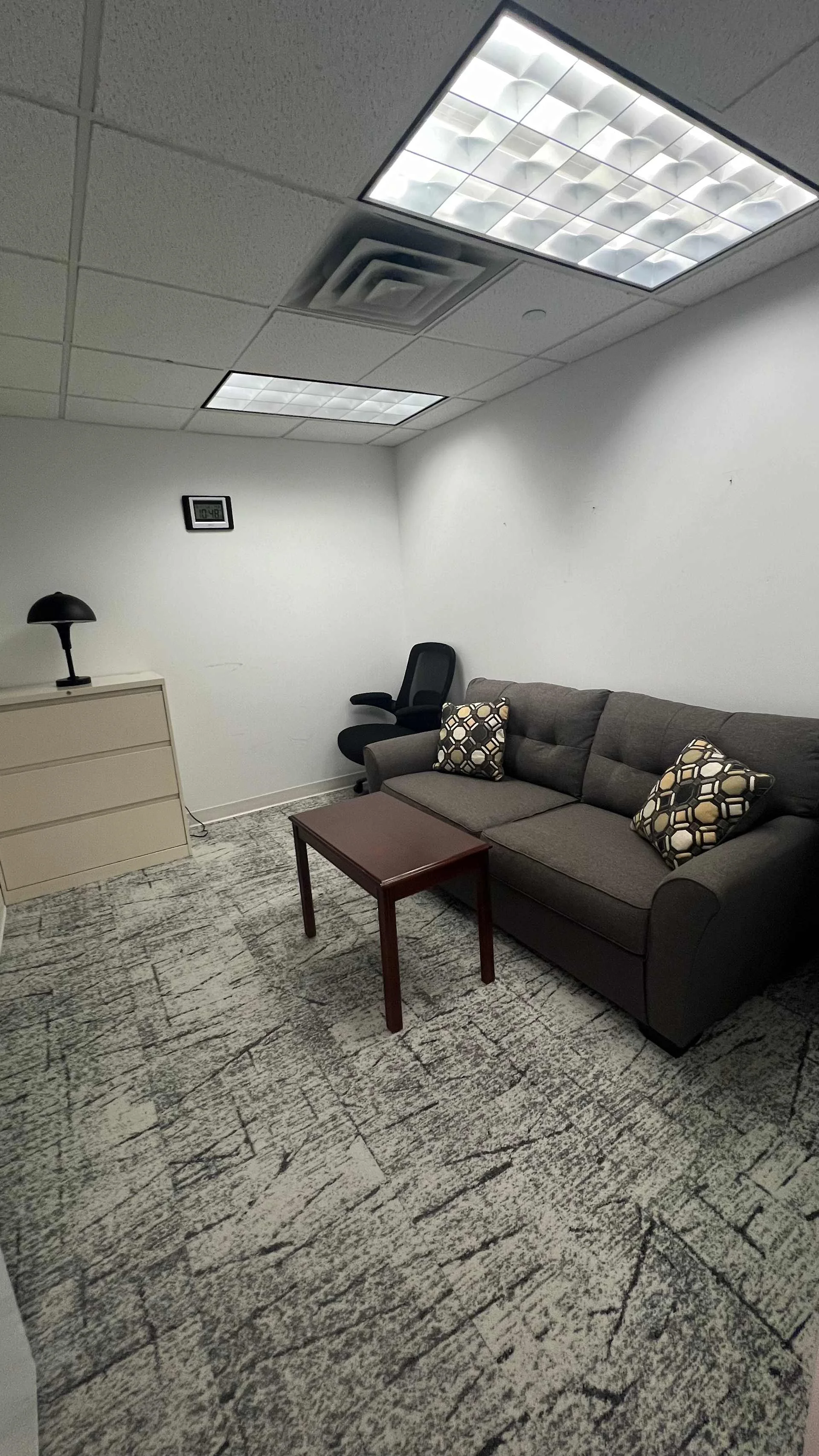 Office for Lease in Melville, NY, photo 6 of 8