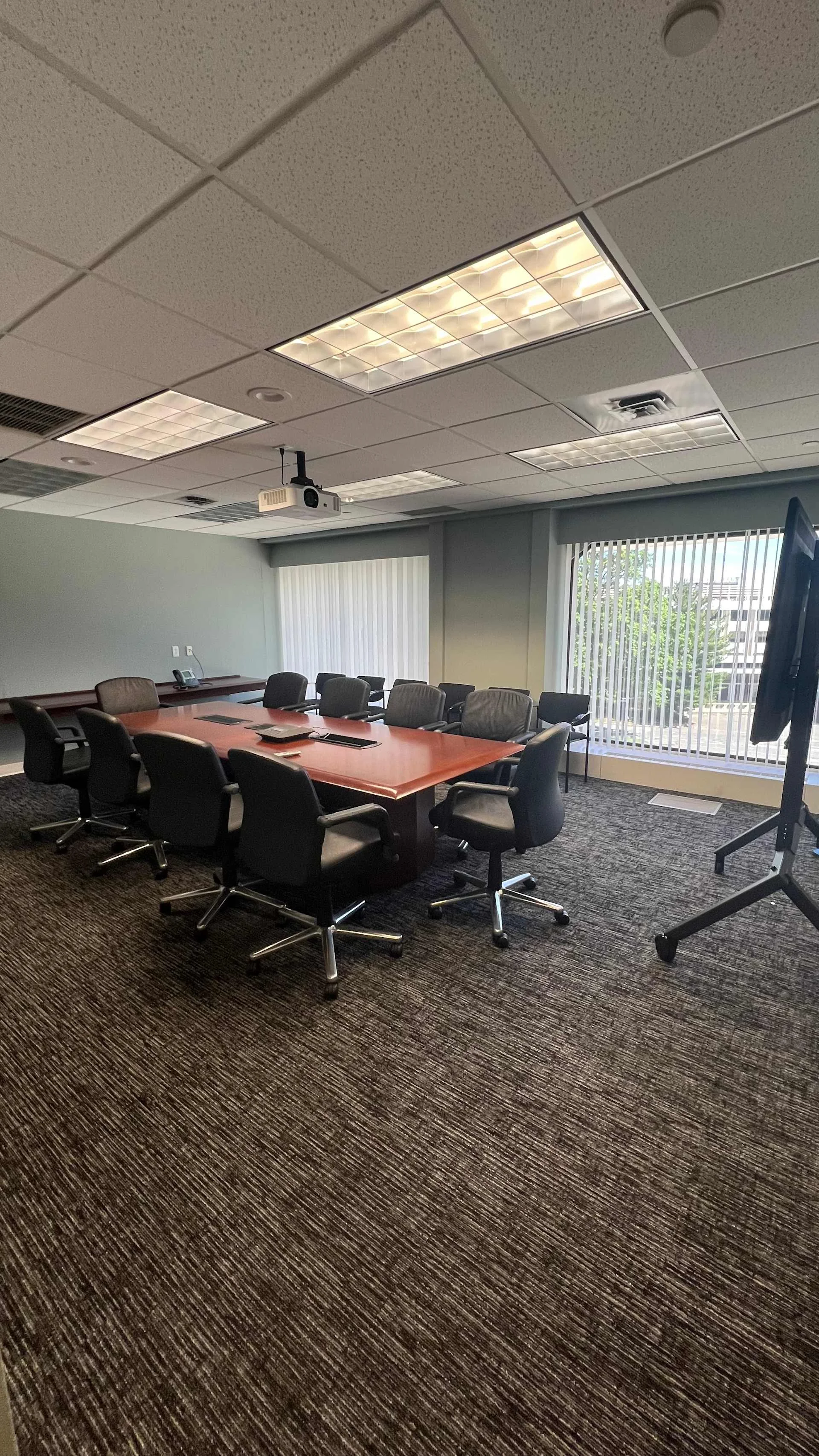 Office for Lease in Melville, NY, photo 7 of 8