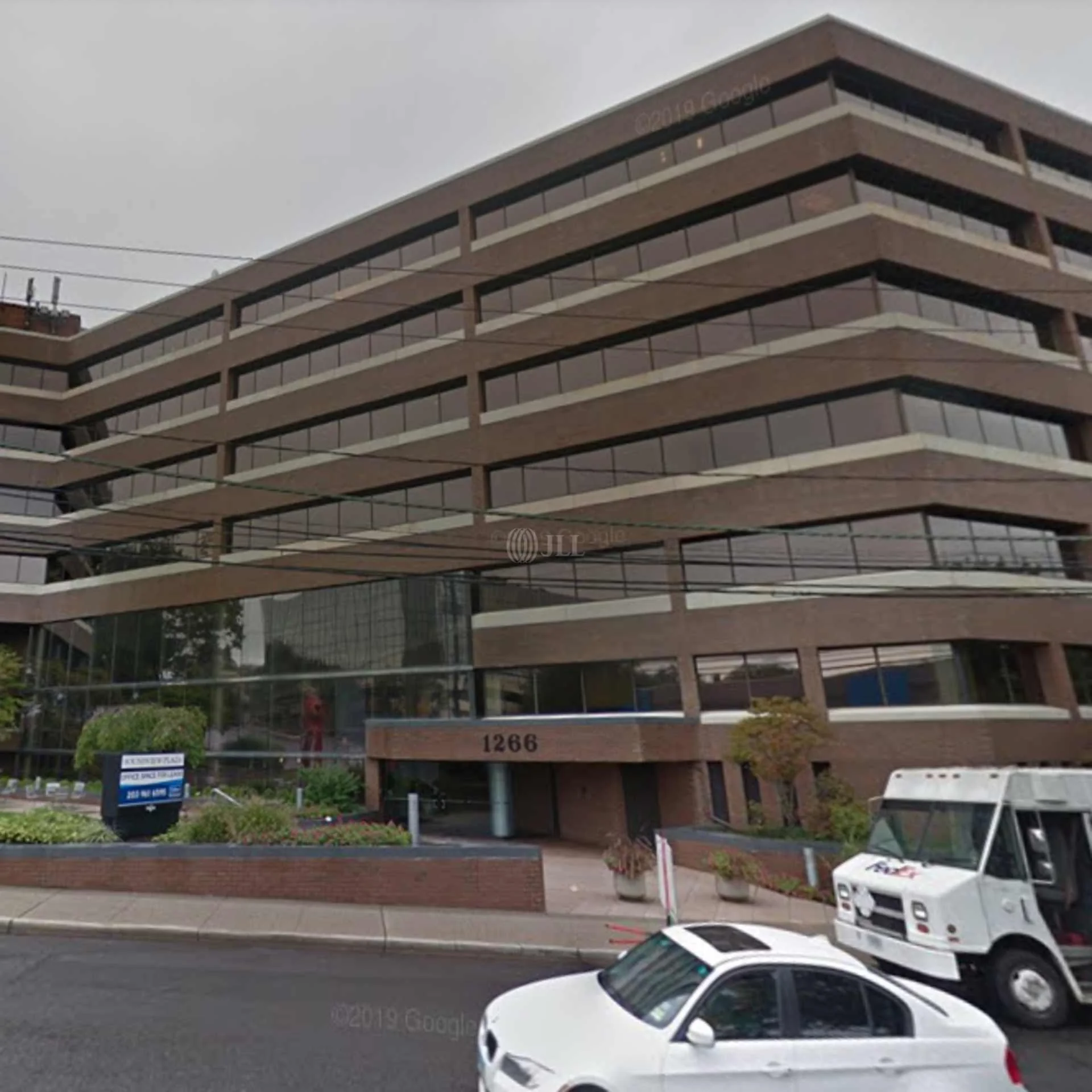 Soundview Plaza — Lease in Stamford, CT, photo 2 of 4