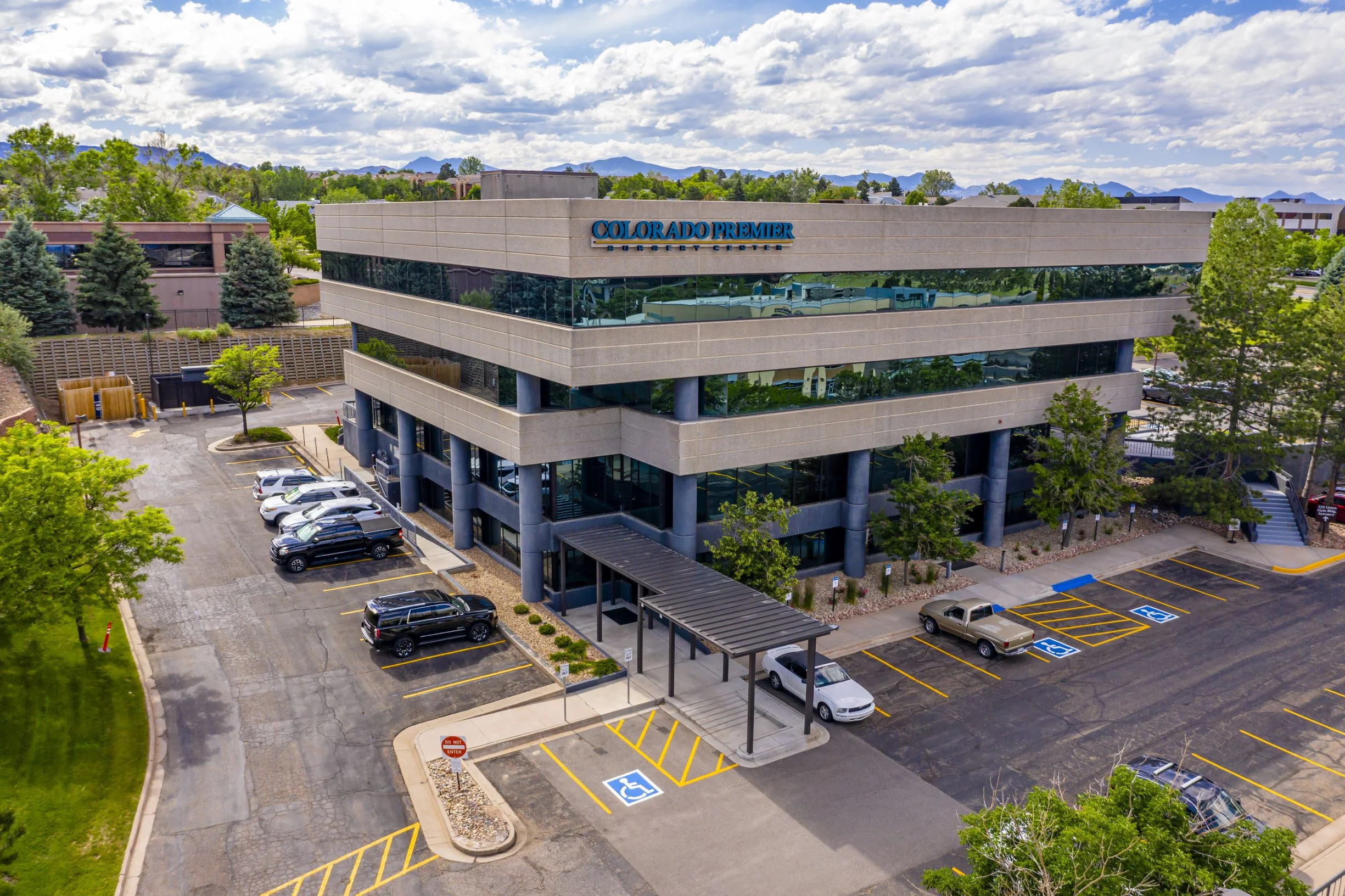 Union Financial Plaza — Lease in Lakewood, CO, photo 2 of 7