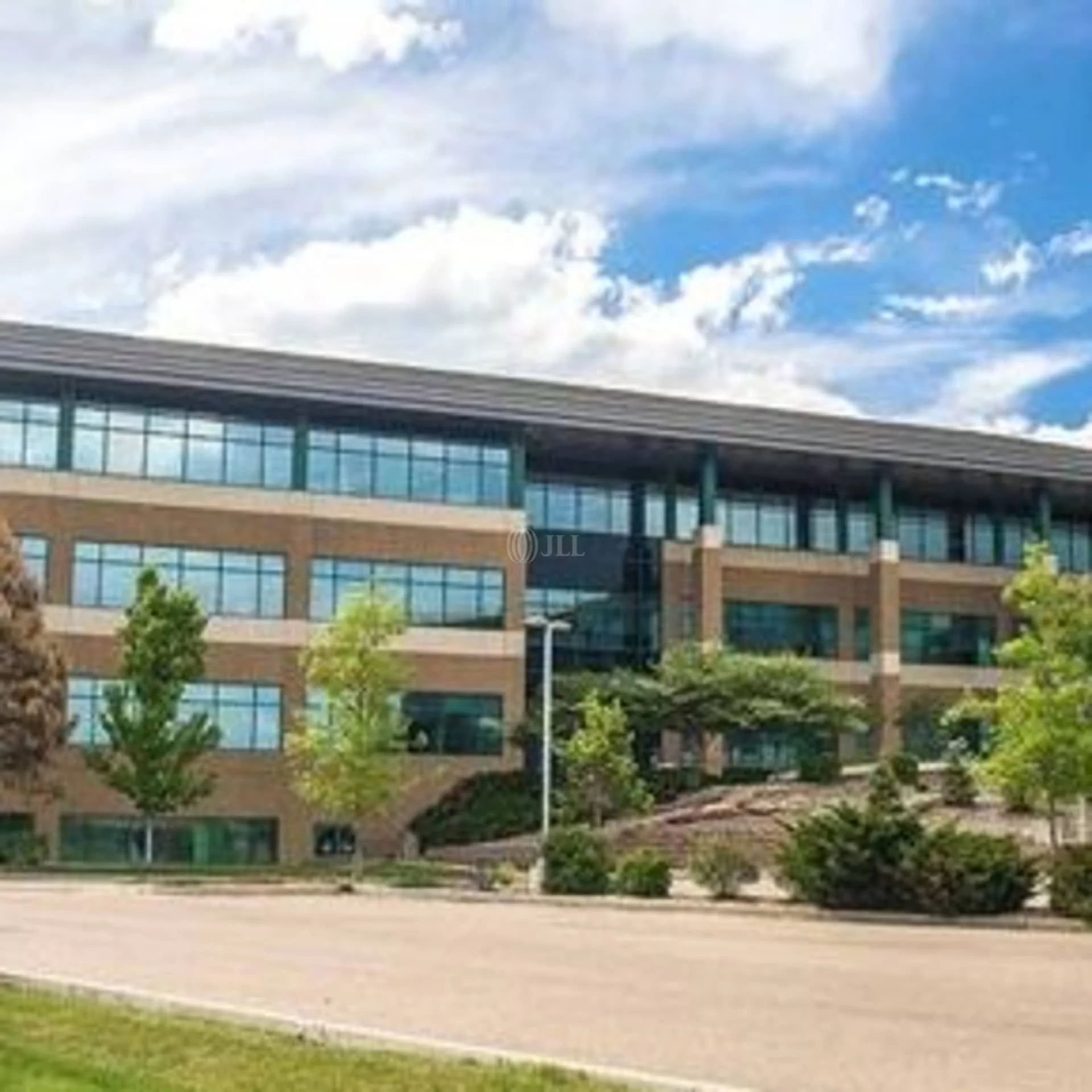 14123 Denver West Pkwy — Lease in Lakewood, CO, photo 2 of 4