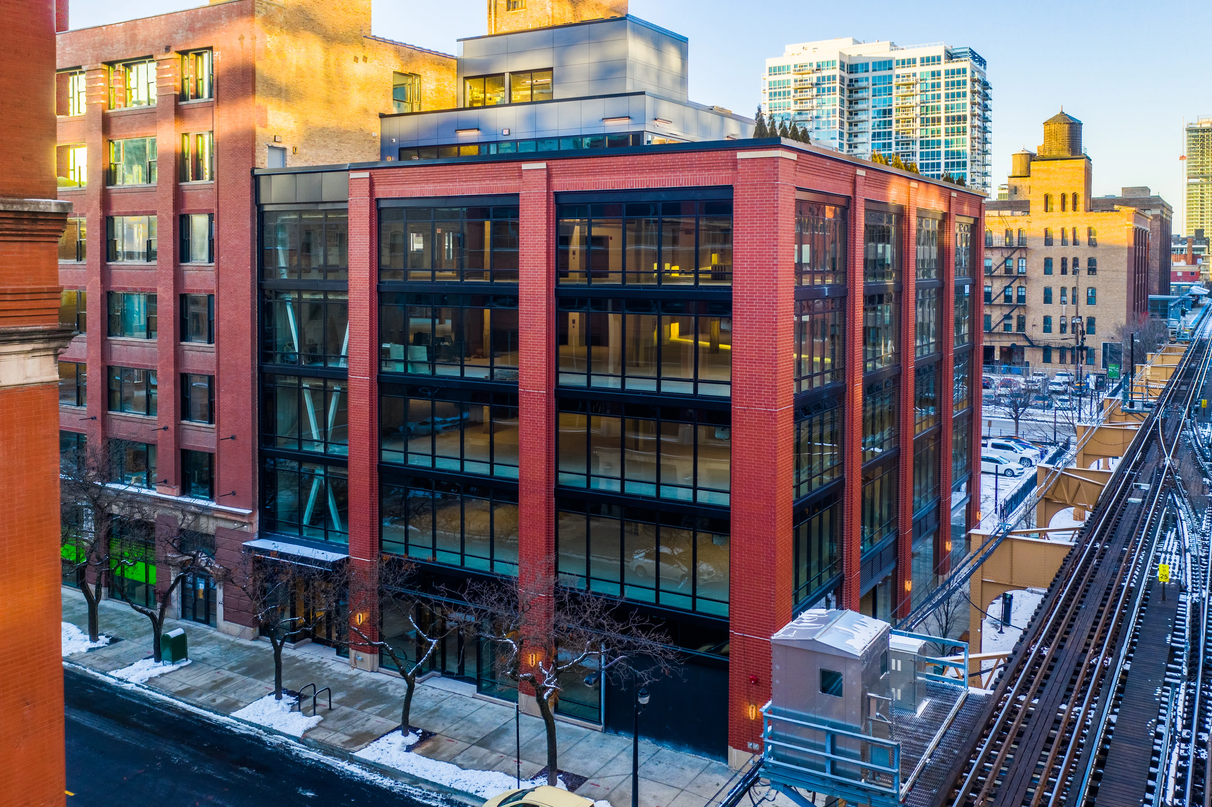 306 W Erie - office in Chicago, IL