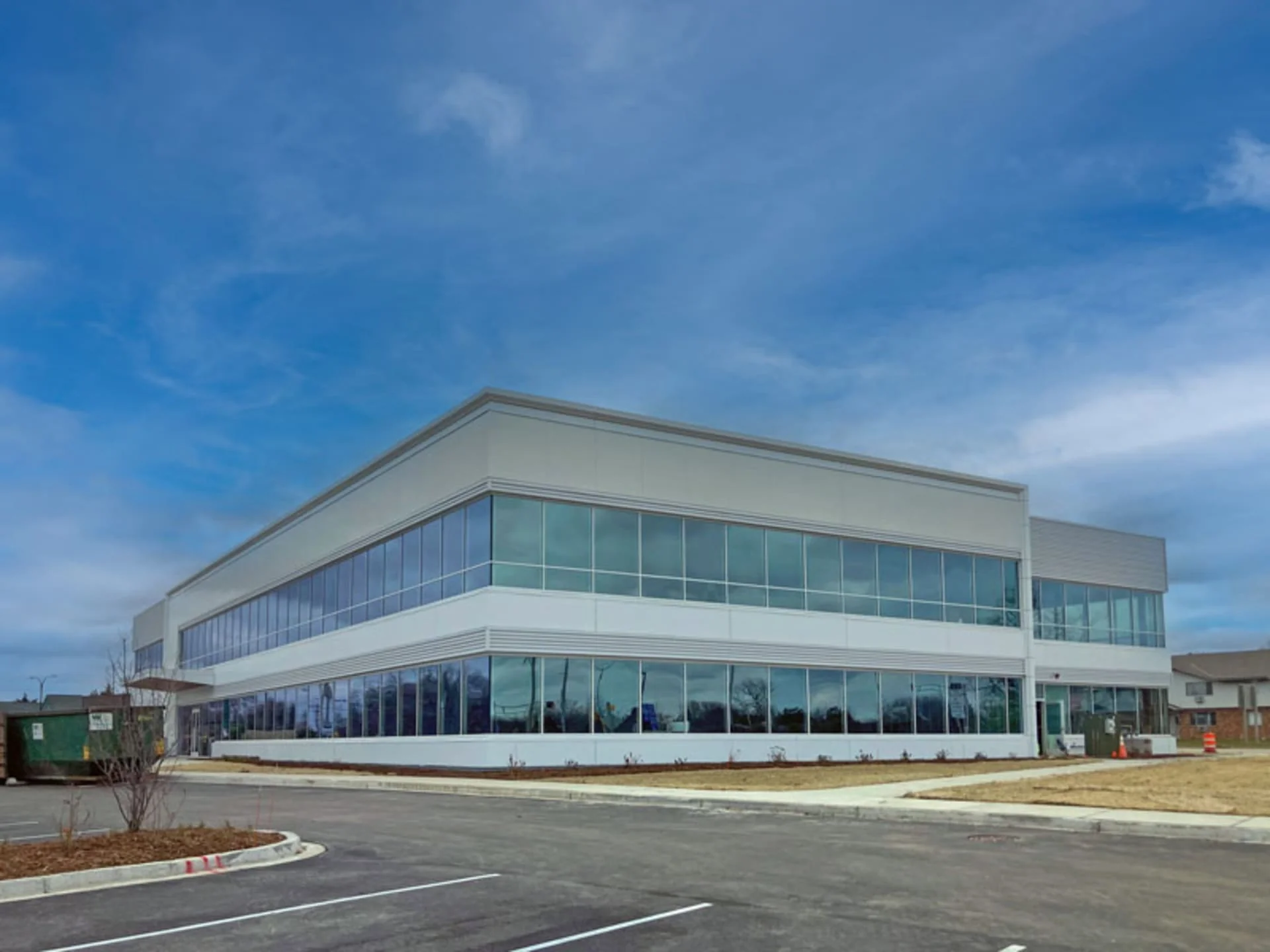 4300 W Layton Ave — Lease in Greenfield, WI, photo 2 of 4