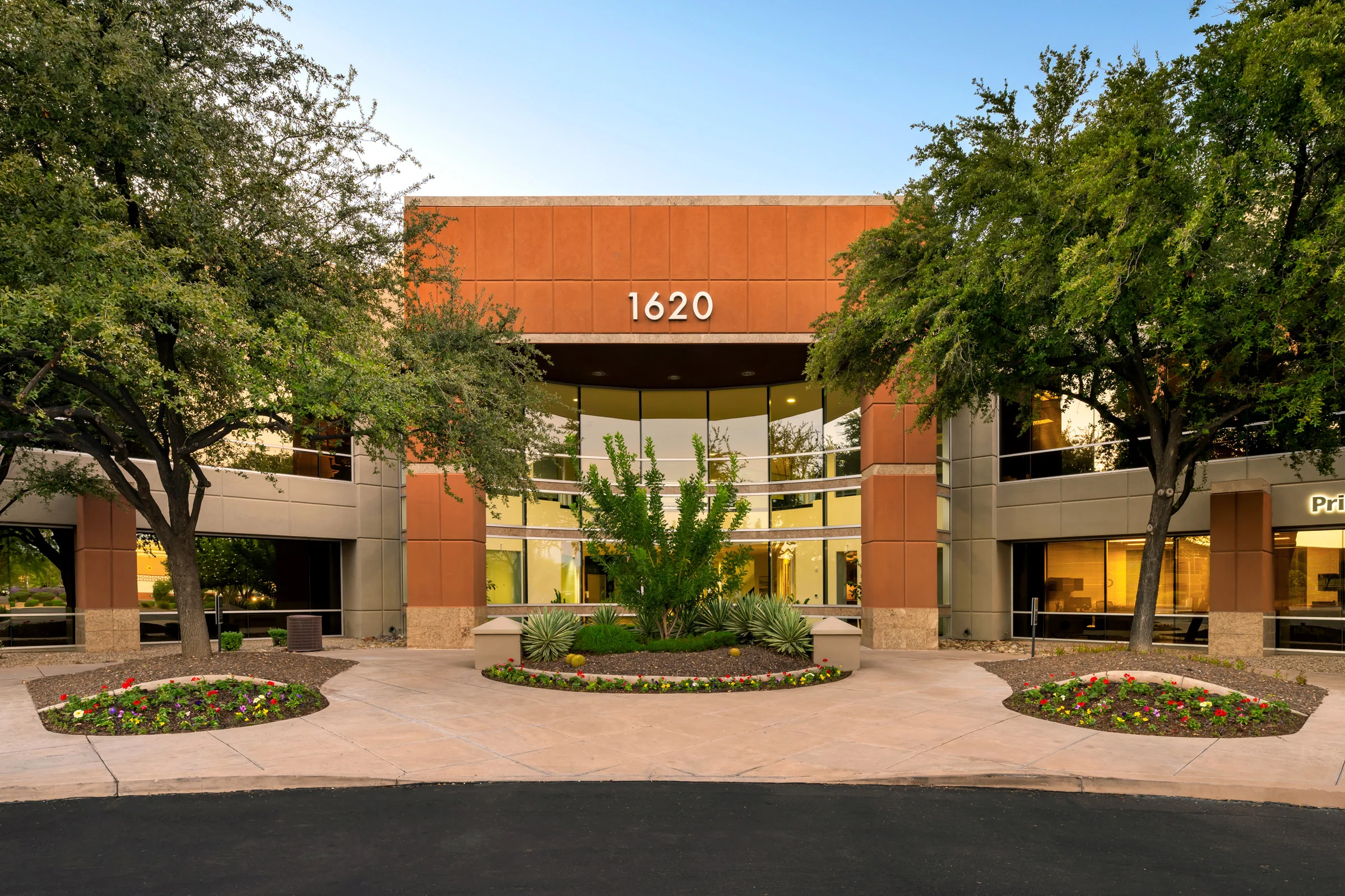 Stapley Center — Lease in Mesa, AZ, photo 2 of 8
