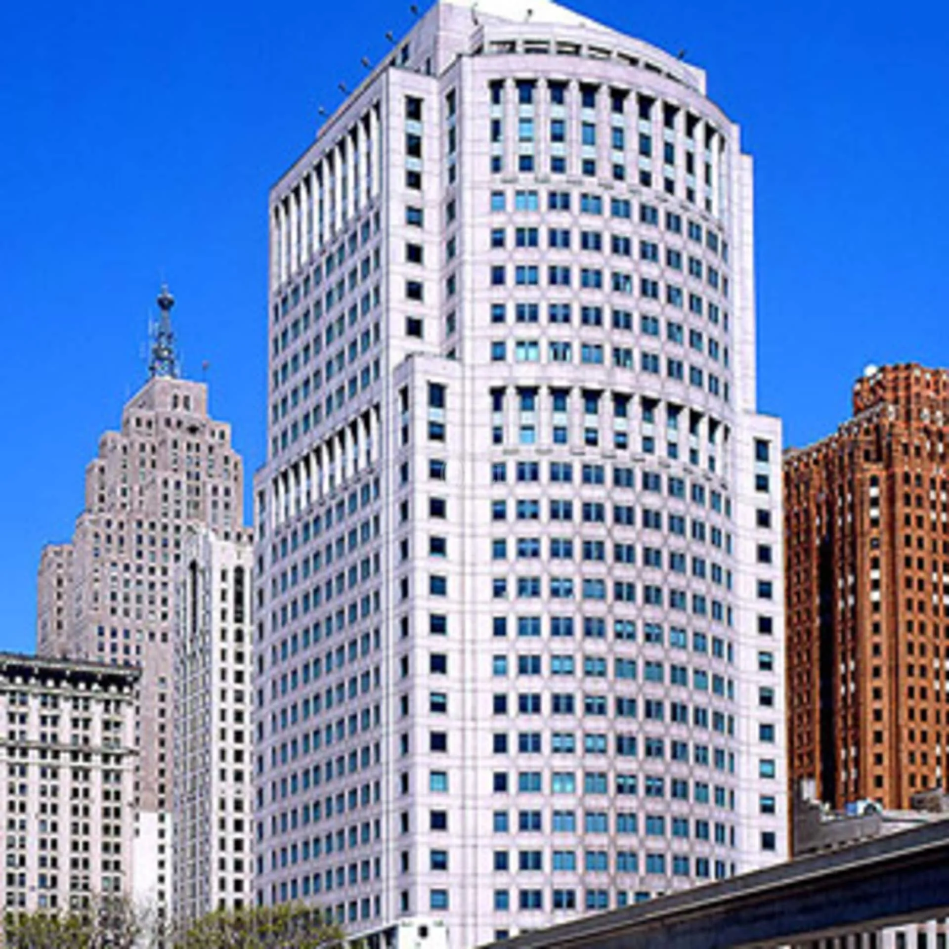 150 W Jefferson Ave — Lease in Detroit, MI, photo 2 of 4