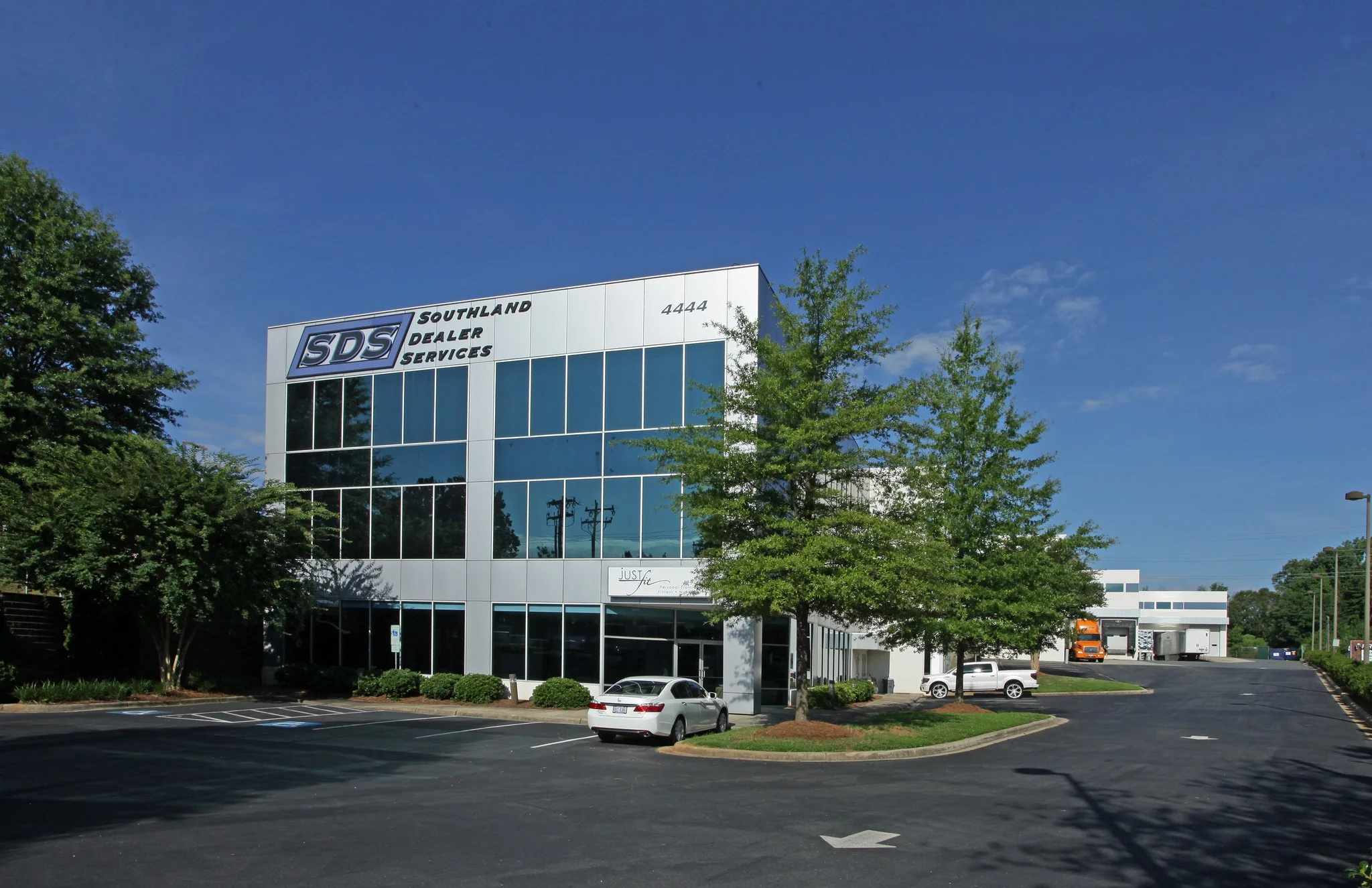 4444 South Blvd