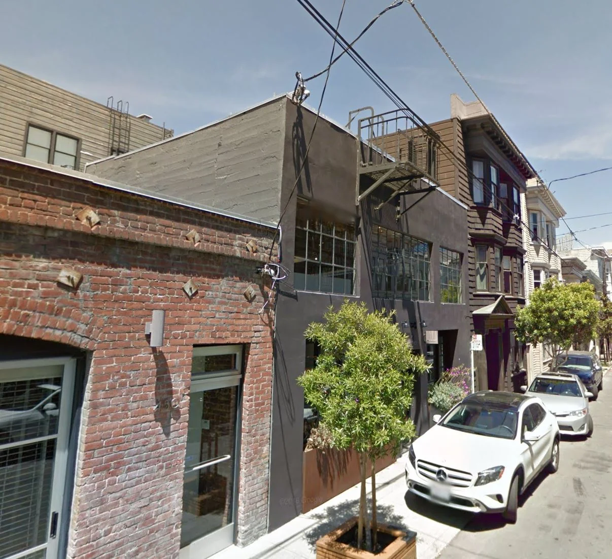 448 Linden St