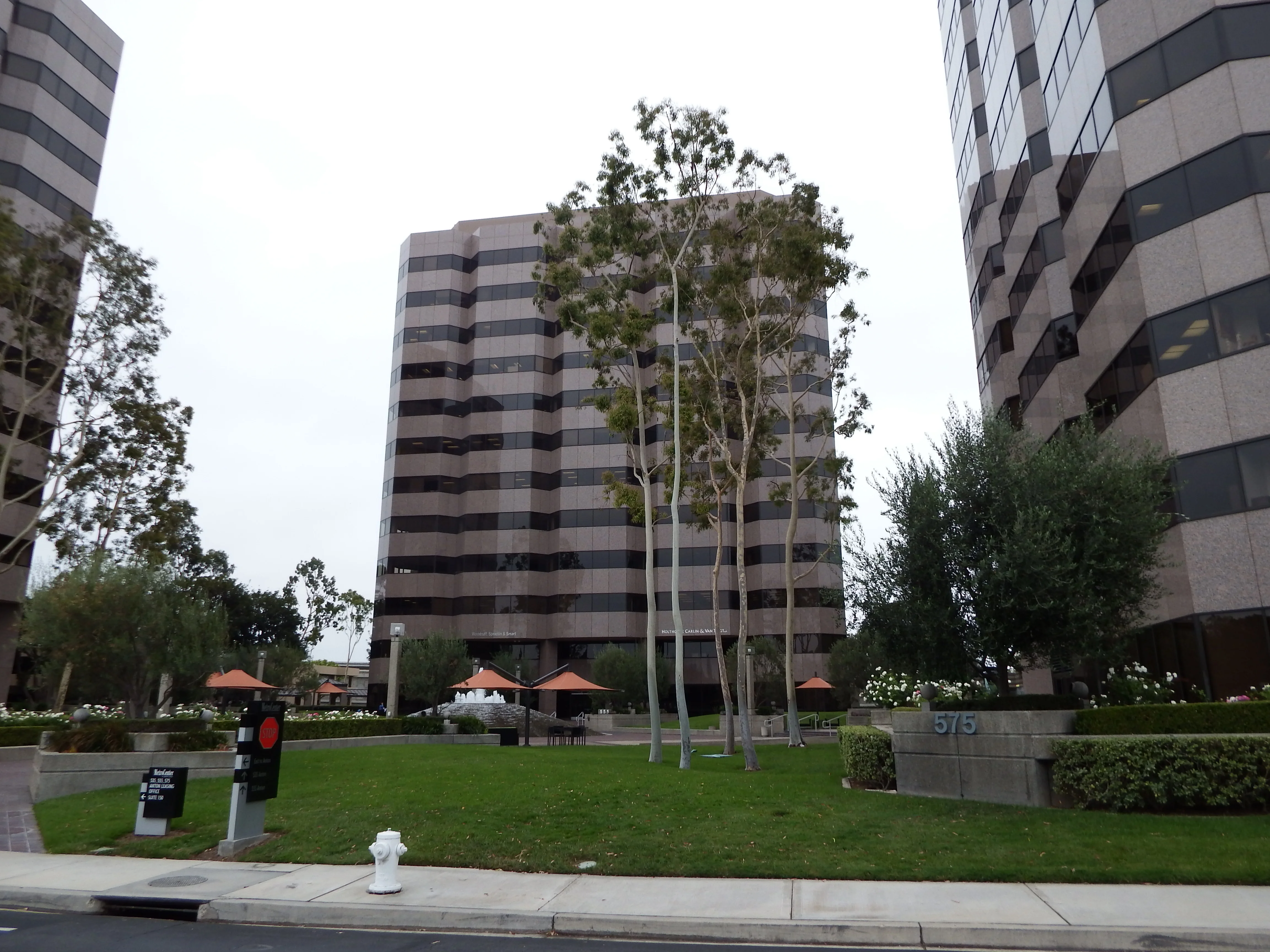 The MET — Lease in Costa Mesa, CA, photo 1 of 4