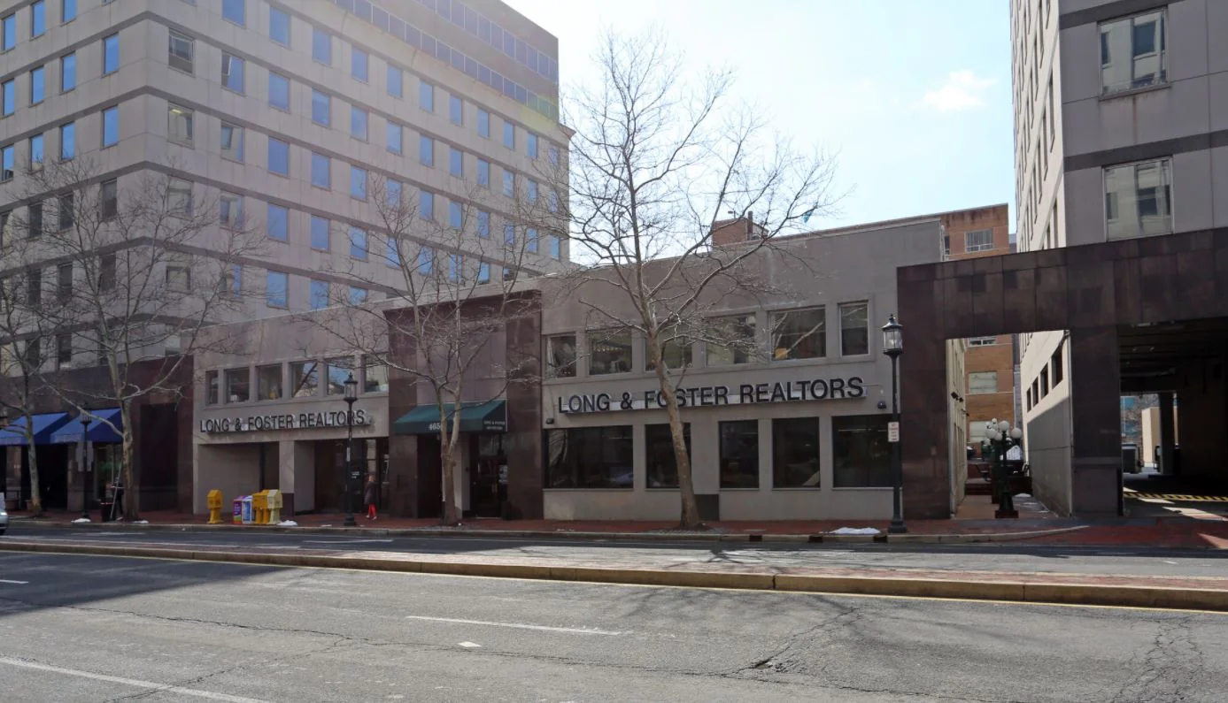 Bethesda Crescent 4 — Lease in Bethesda, MD, photo 2 of 8