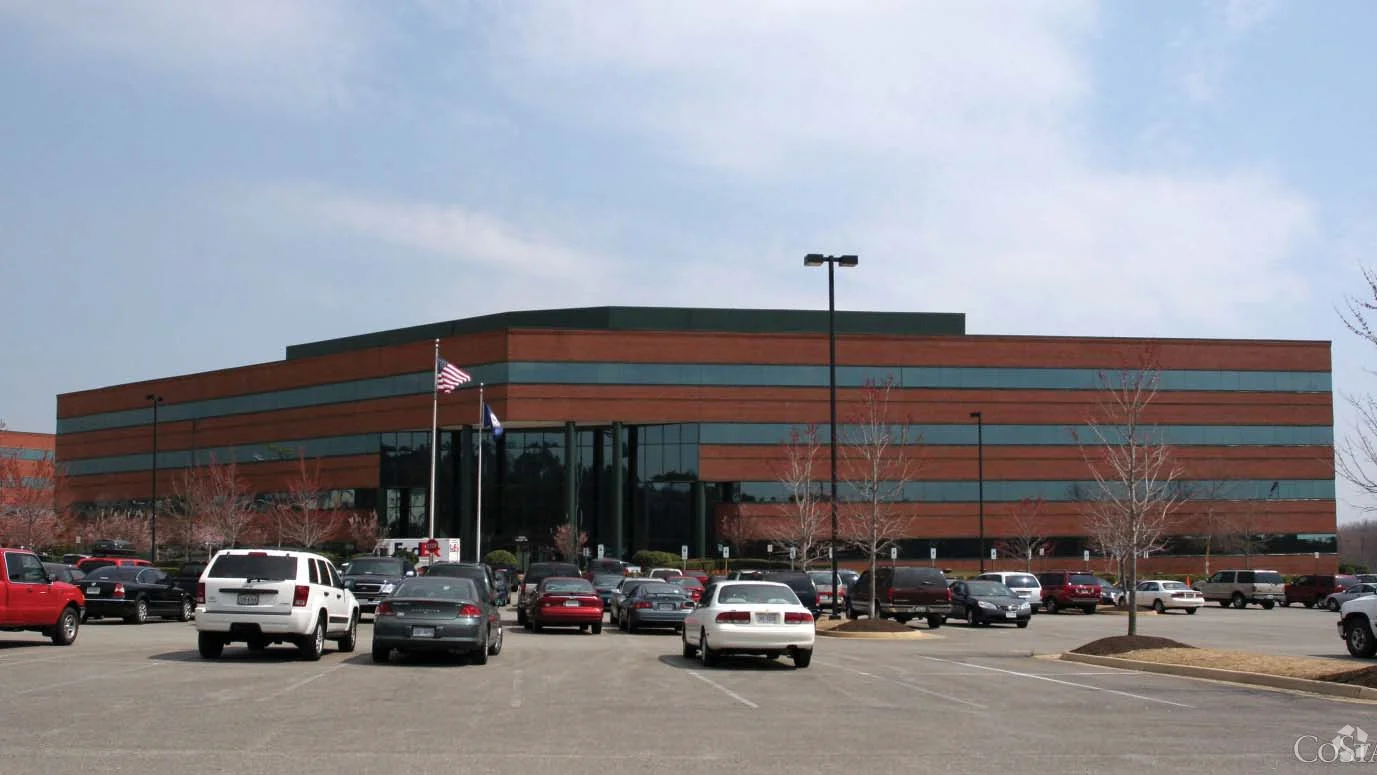 10300 Spotsylvania Ave — Lease in Fredericksburg, VA, photo 1 of 5