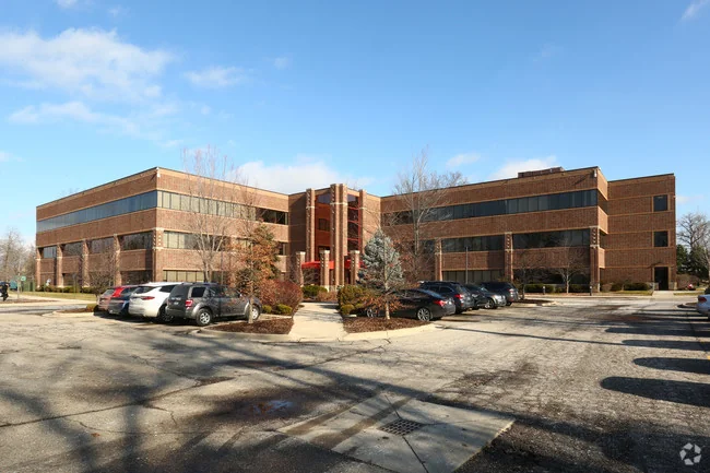 12001 Tech Center Dr — Lease in Livonia, MI, photo 1 of 4