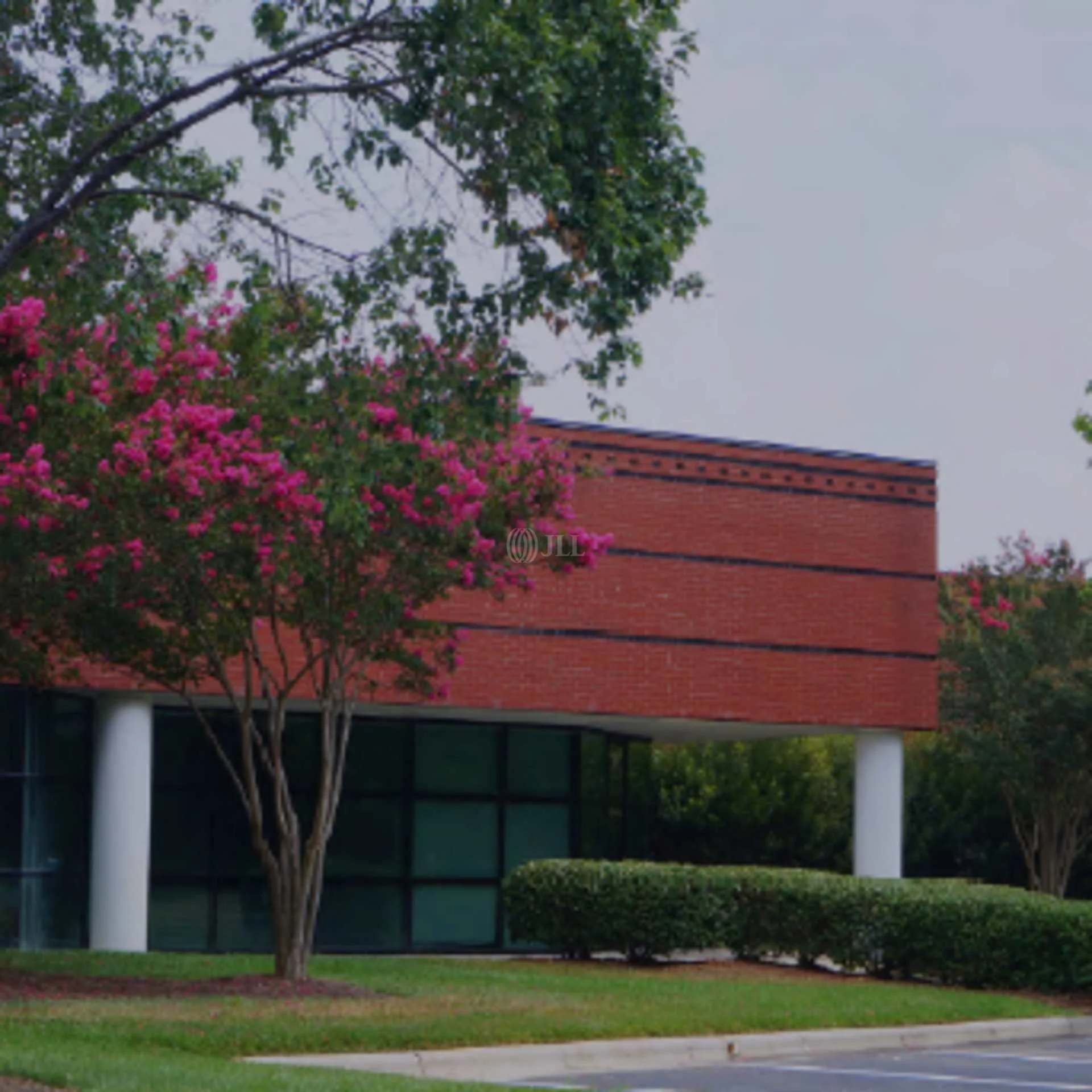 Aerial Center Executive Park — Lease in Morrisville, NC, photo 2 of 5