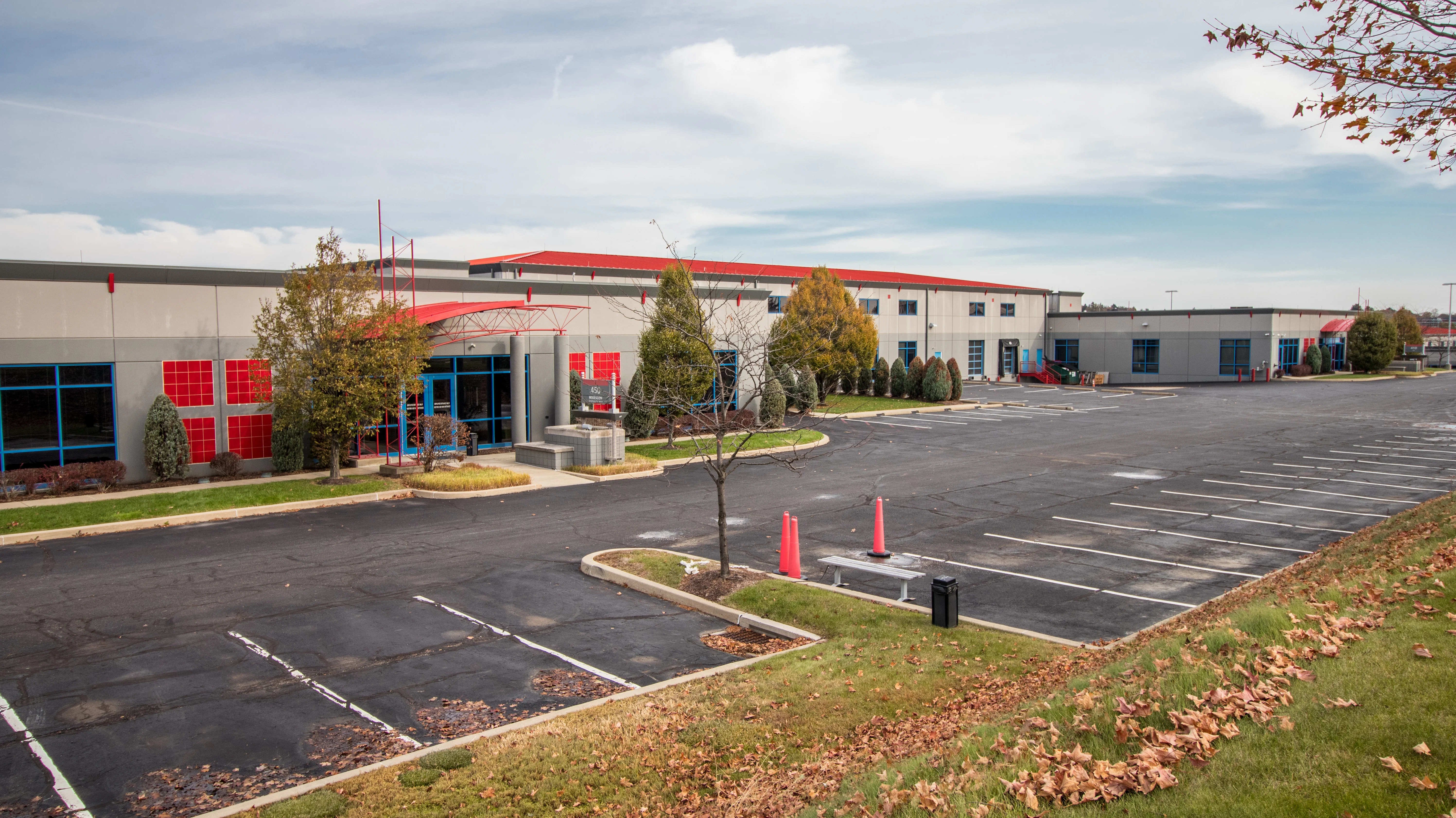 Airside Business Park, Building 400 — Lease in Coraopolis, PA, photo 2 of 8
