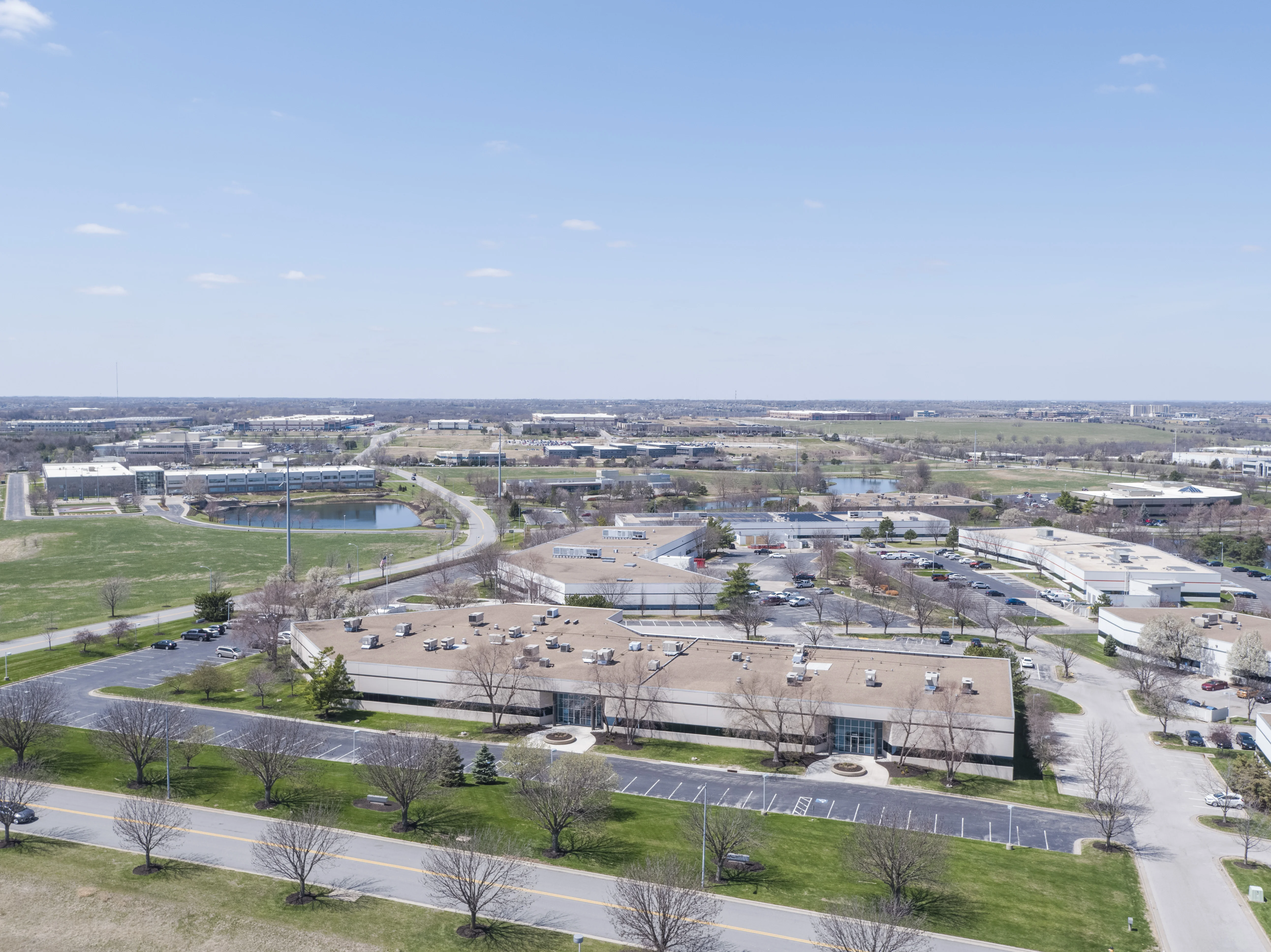 Southlake - Tech 5 — Lease in Lenexa, KS, photo 1 of 5